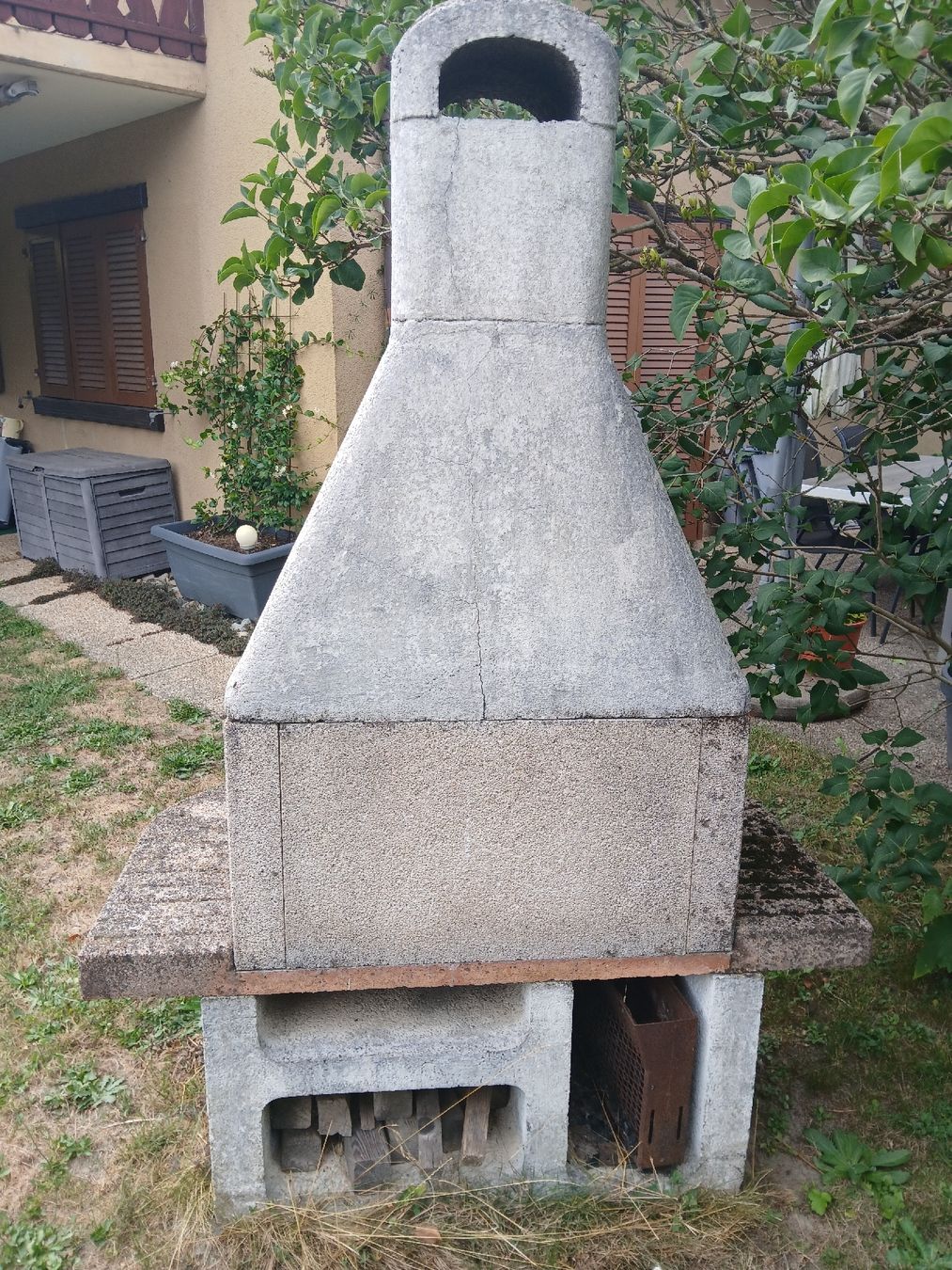 Cheminée: cheminée de jardin – D'occasion à Collombey par Lespetchs 1