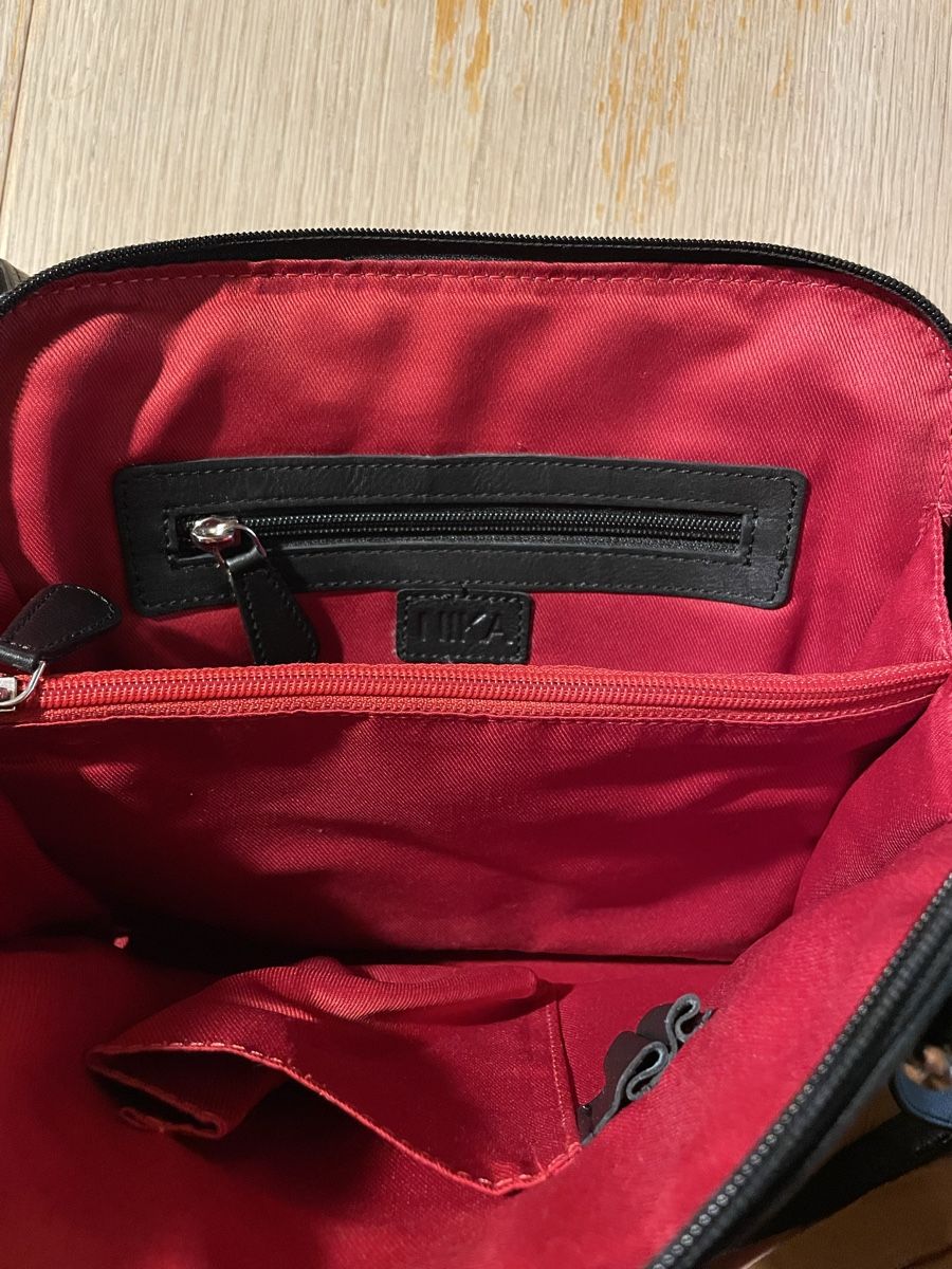 Borse da donna: Handtasche schwarz – Usato da Chur venduto da buc_6tcp 3
