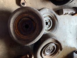 Altes Mercedes W111 Felgen mit Reifen 3 Stück