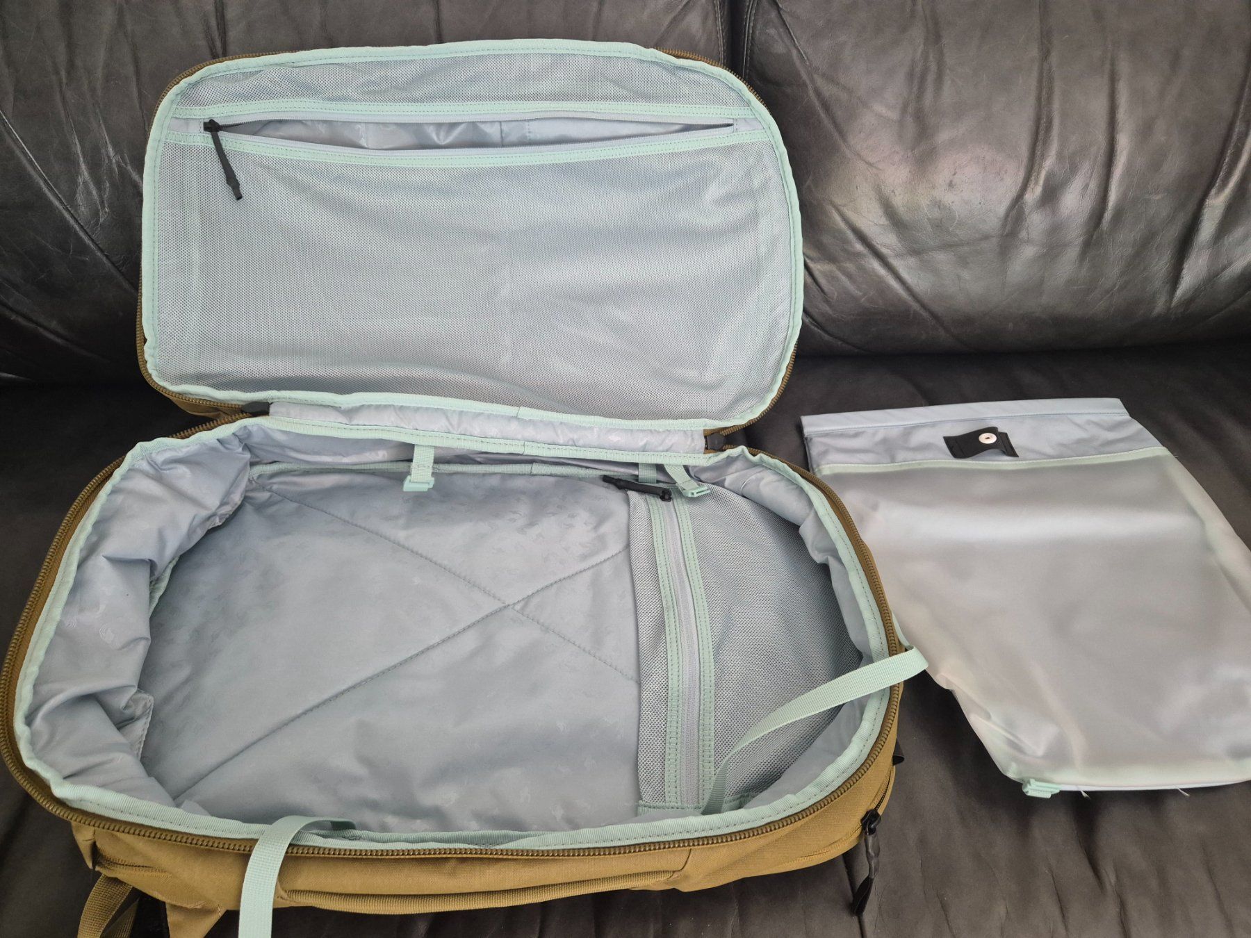 Zaini: Reiserucksack Thule Aion 40 - NEU! – Nuovo (secondo la descrizione) da Zürich venduto da LeSoleil121 3