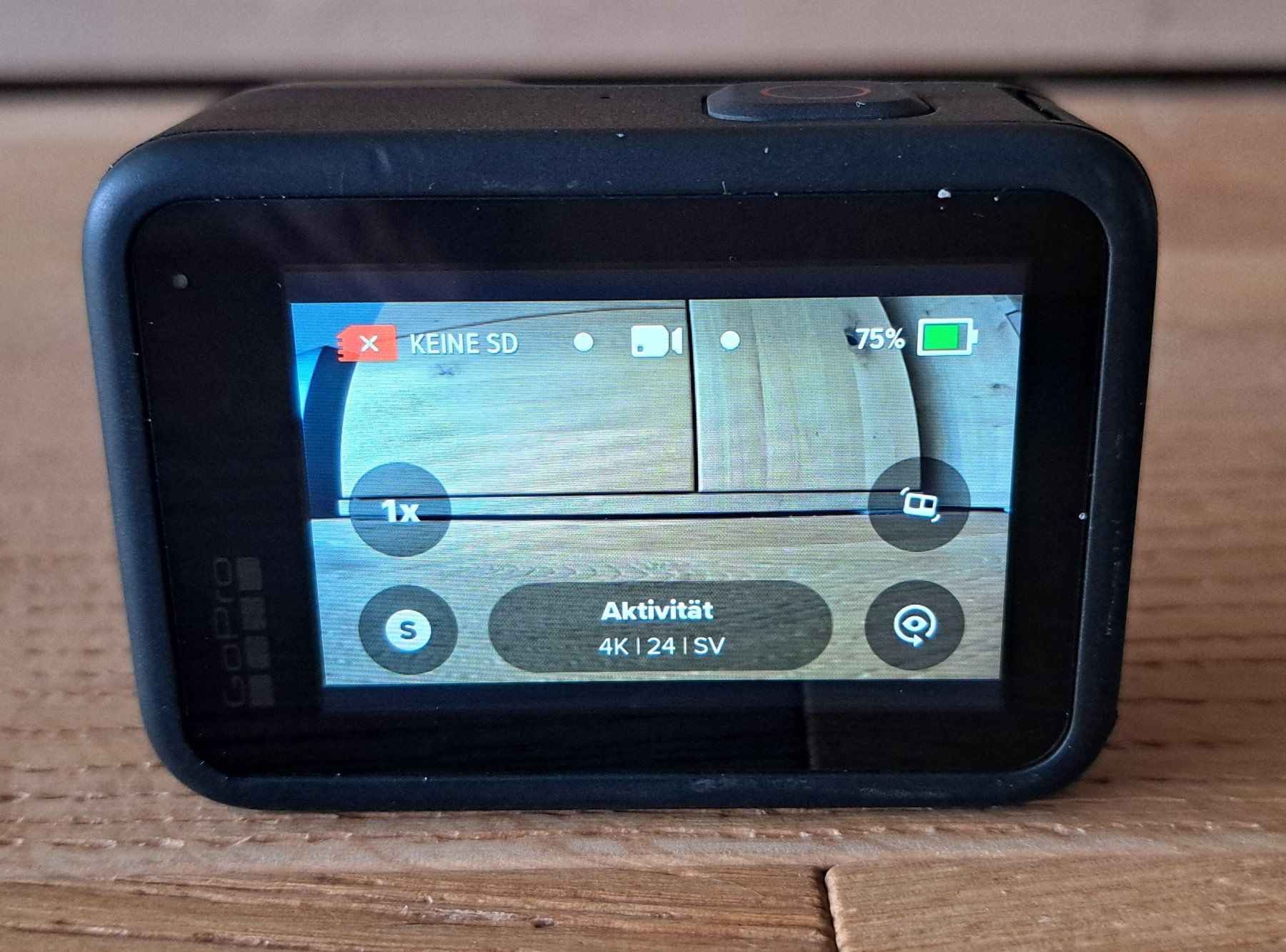 Action Cam: GoPro Hero 10 Black mit umfangreichem Zubehör – Nuovo (secondo la descrizione) da Rothrist venduto da Mogli7474 2