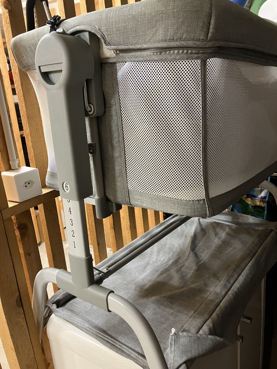 Lits: Beistellbett – D'occasion à Adliswil par Saggsnpaua