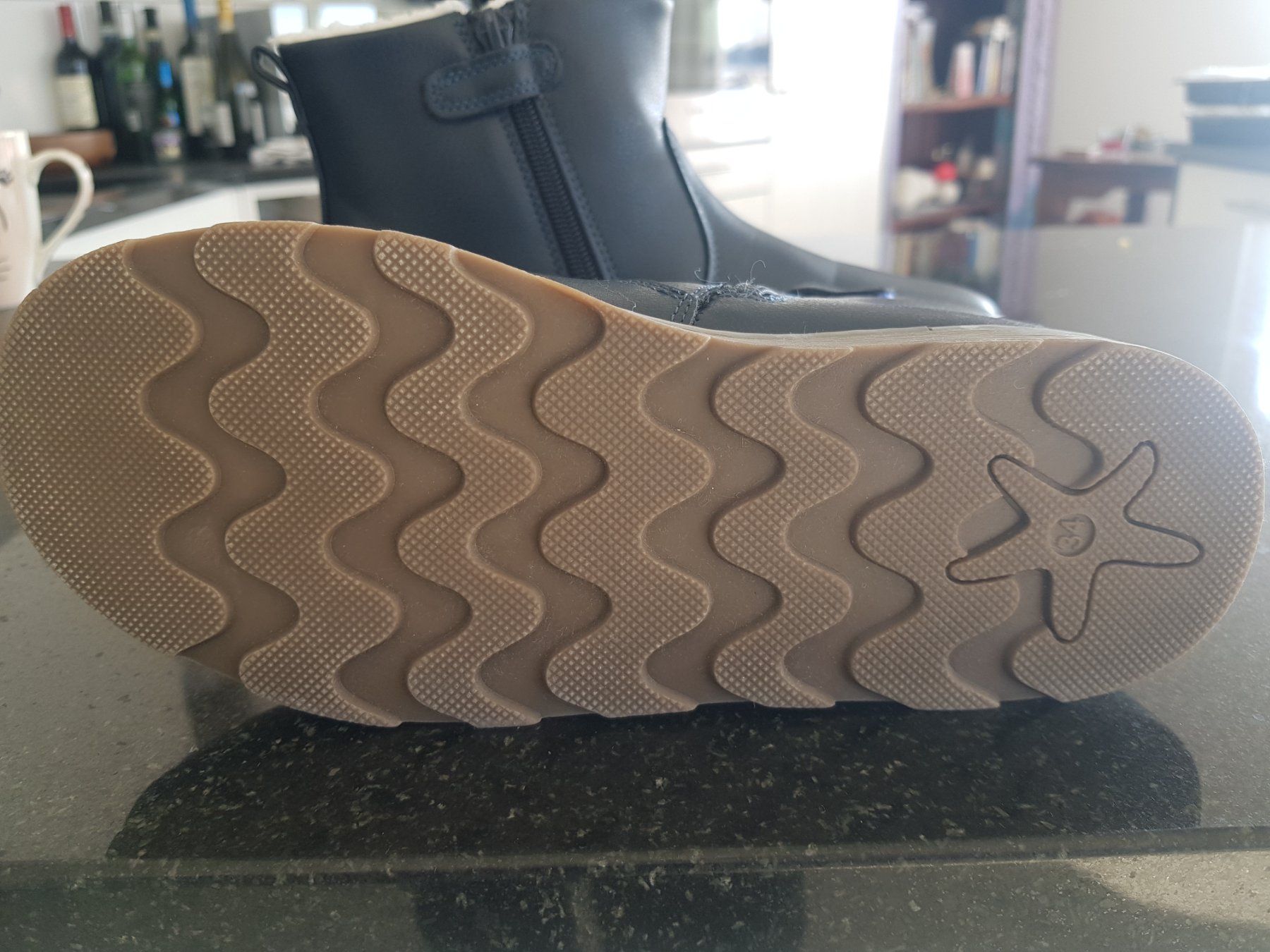 Friboo Schuhe für Mädchen: NEUE MÄDCHEN STIEFELETTE VON FRIBOO – Neu (gemäss Beschreibung) aus Root von LifestyleAccessoires 4