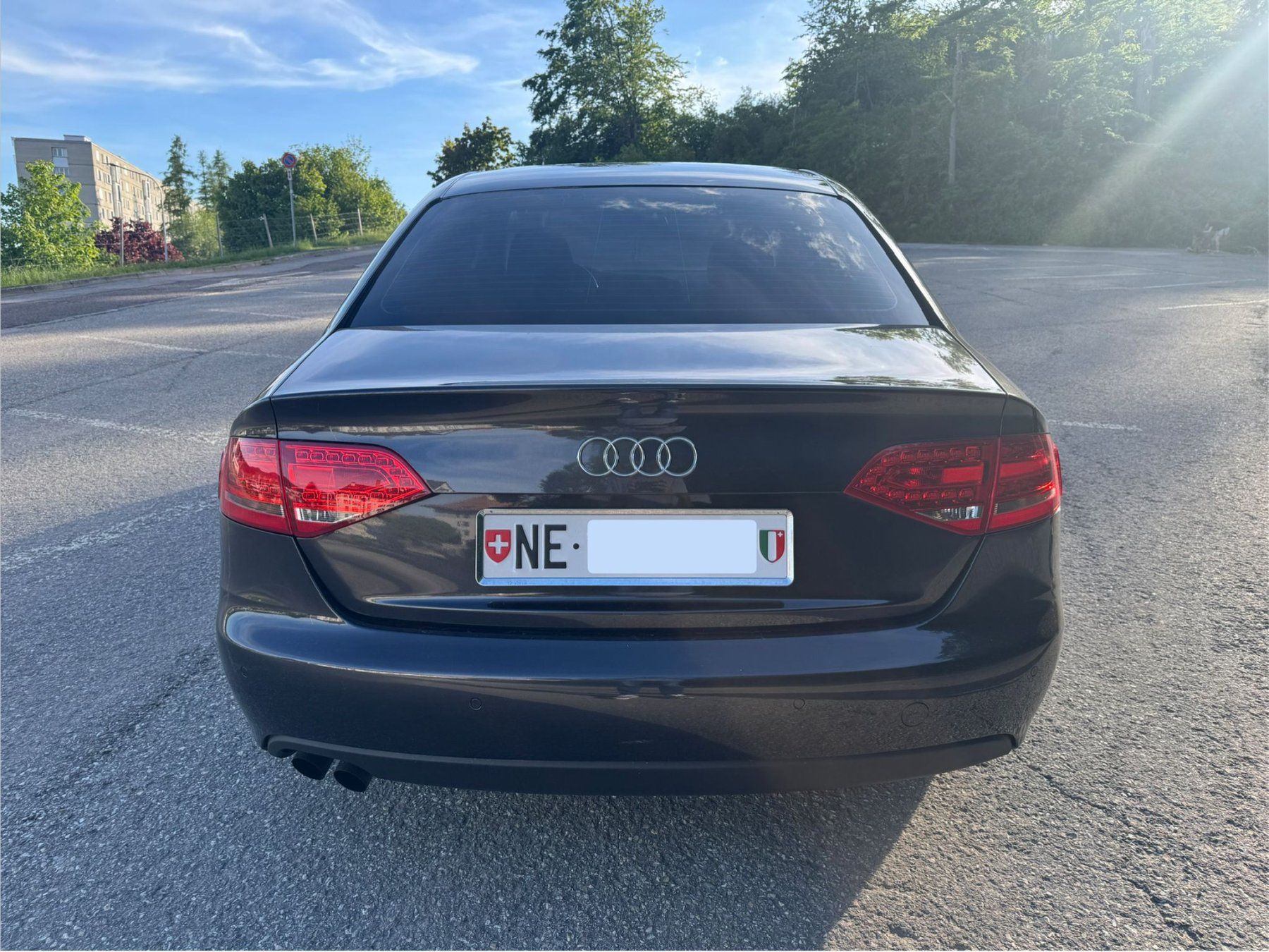 Audi Automobili: Audi A4 Limousine 2.0 TFSI – Usato da La Chaux-de-Fonds venduto da TheGuesh 4