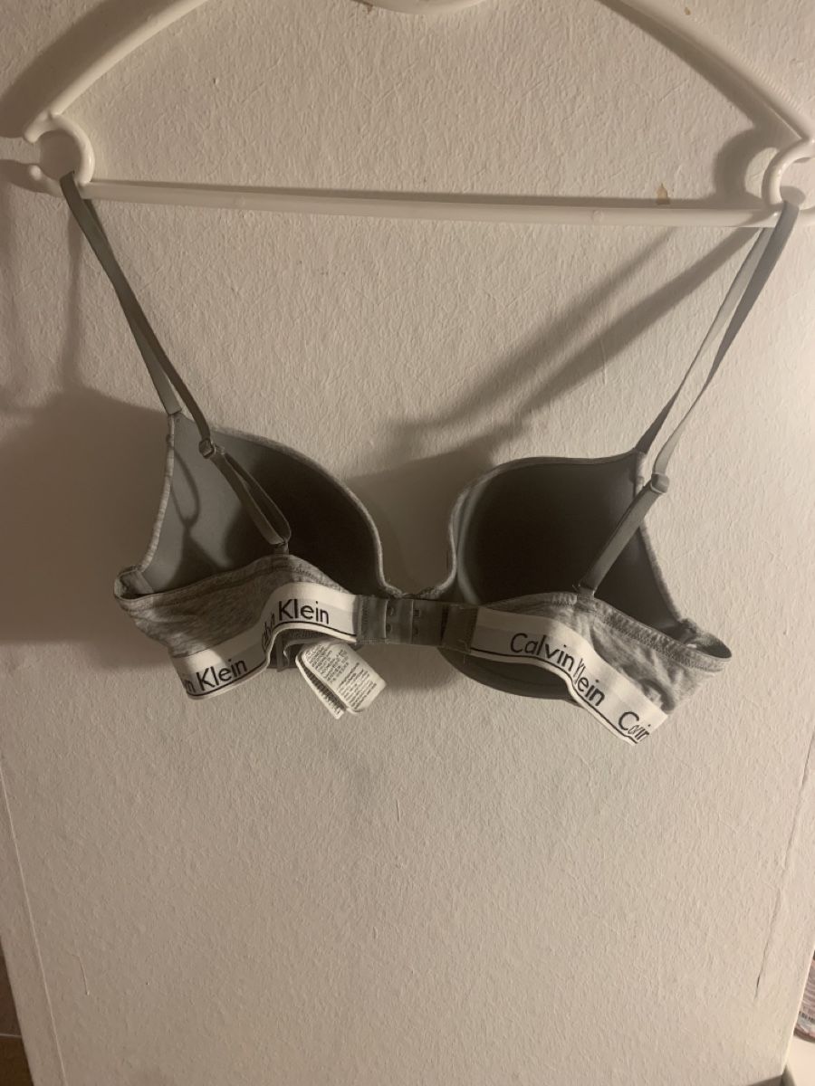 Calvin Klein Altra biancheria intima: Calvin Klein BH- neu – Nuovo (secondo la descrizione) da Aarau venduto da est_x5vz 1