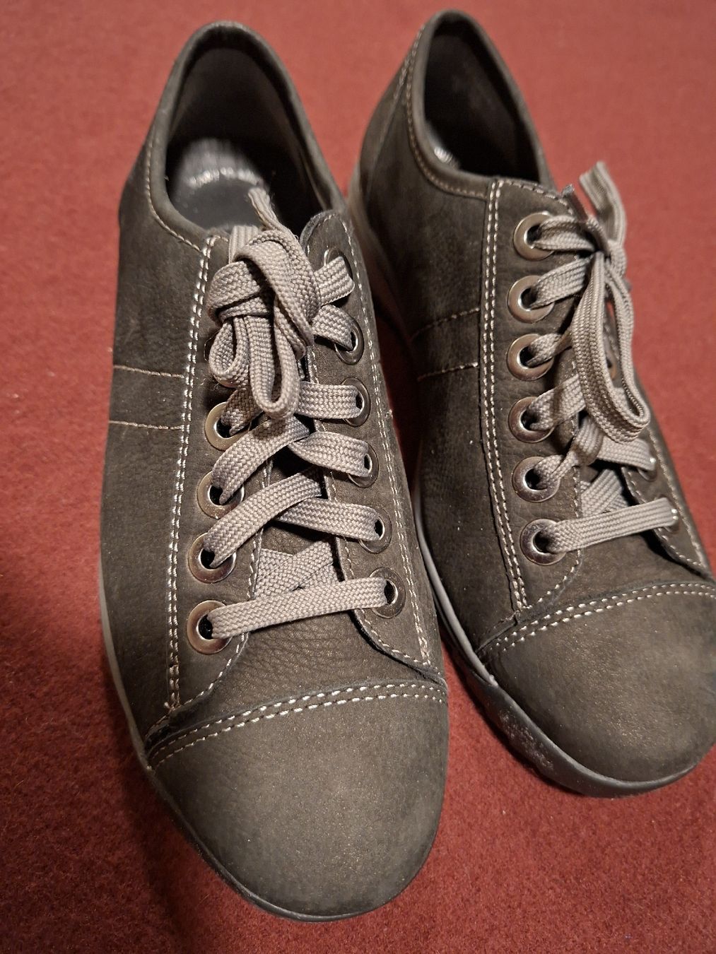 Gabor Scarpe da donna: Gabor Sneaker Gr. 36, schwarzes Leder, neu – Nuovo e nell'imballaggio originale da Wolfhalden venduto da Irma-s-best