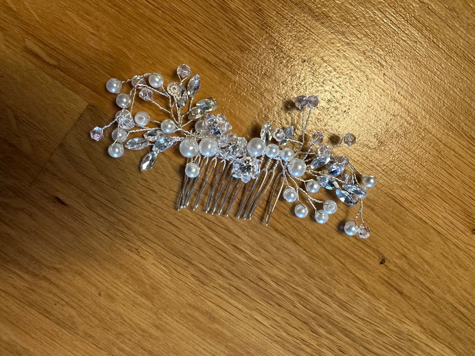 Sonstiges für die Hochzeit: Braut-Haarschmuck – Gebraucht aus Neuhaus SG von