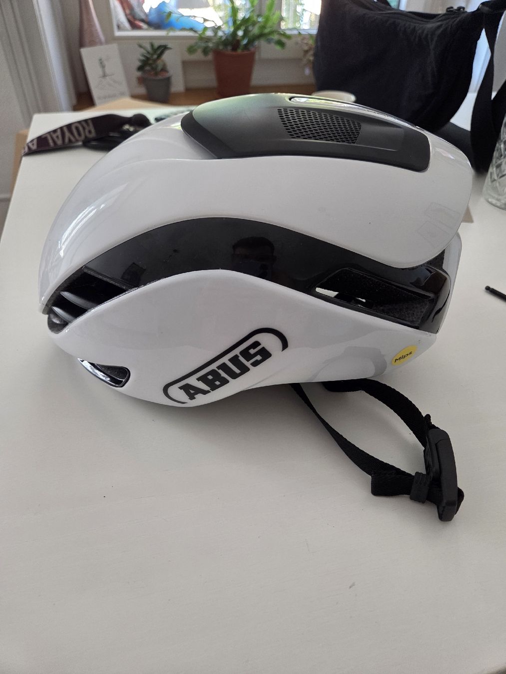 Abus Caschi: Abus Gamechanger 2.0 Mips – Nuovo (secondo la descrizione) da Orpund venduto da Tim.Dennys01