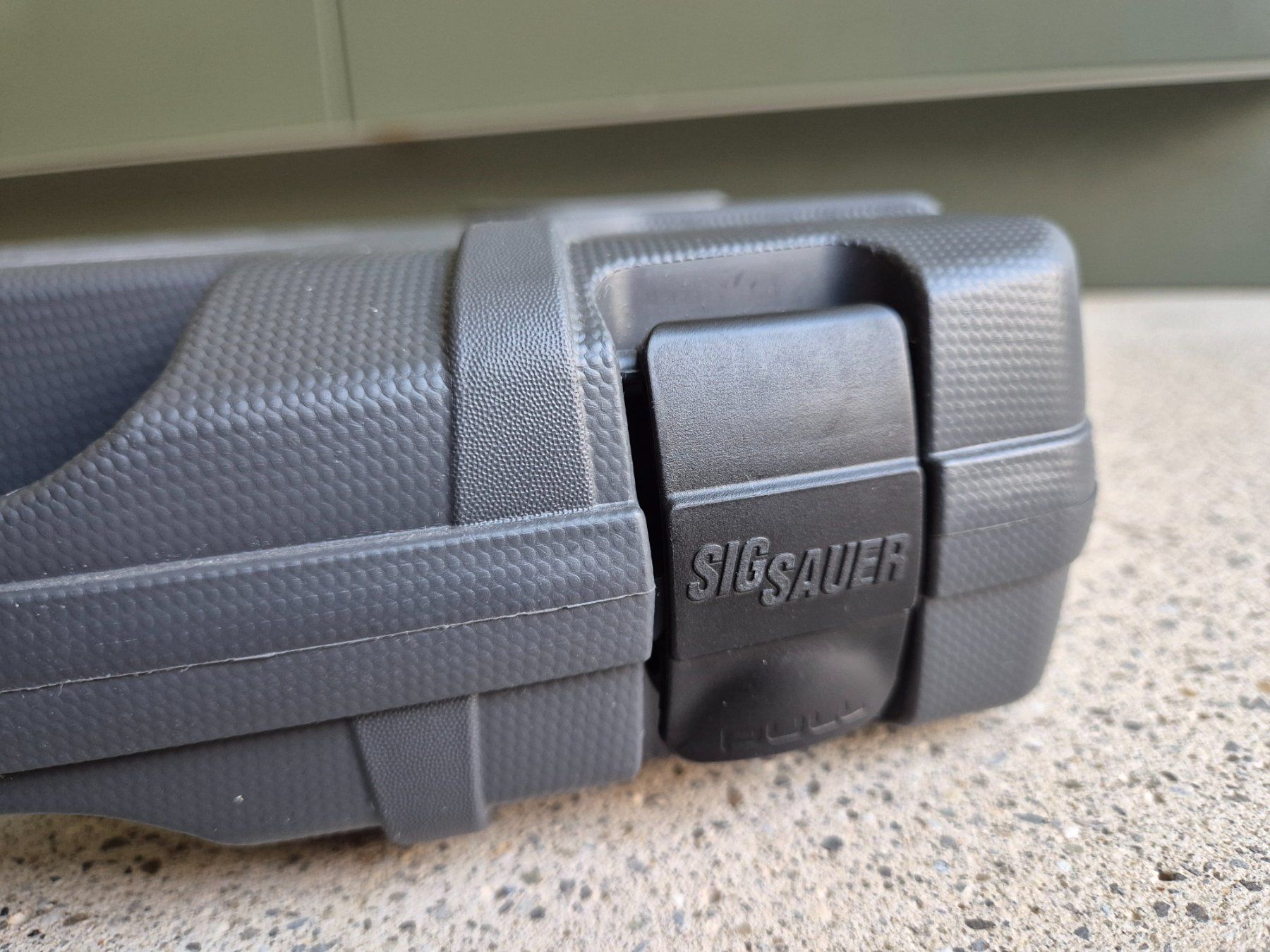 Swiss Reisekoffer: Pistolen Koffer  der Marke SigSauer – Neu (gemäss Beschreibung) aus Riedholz von fr_sIruP 1