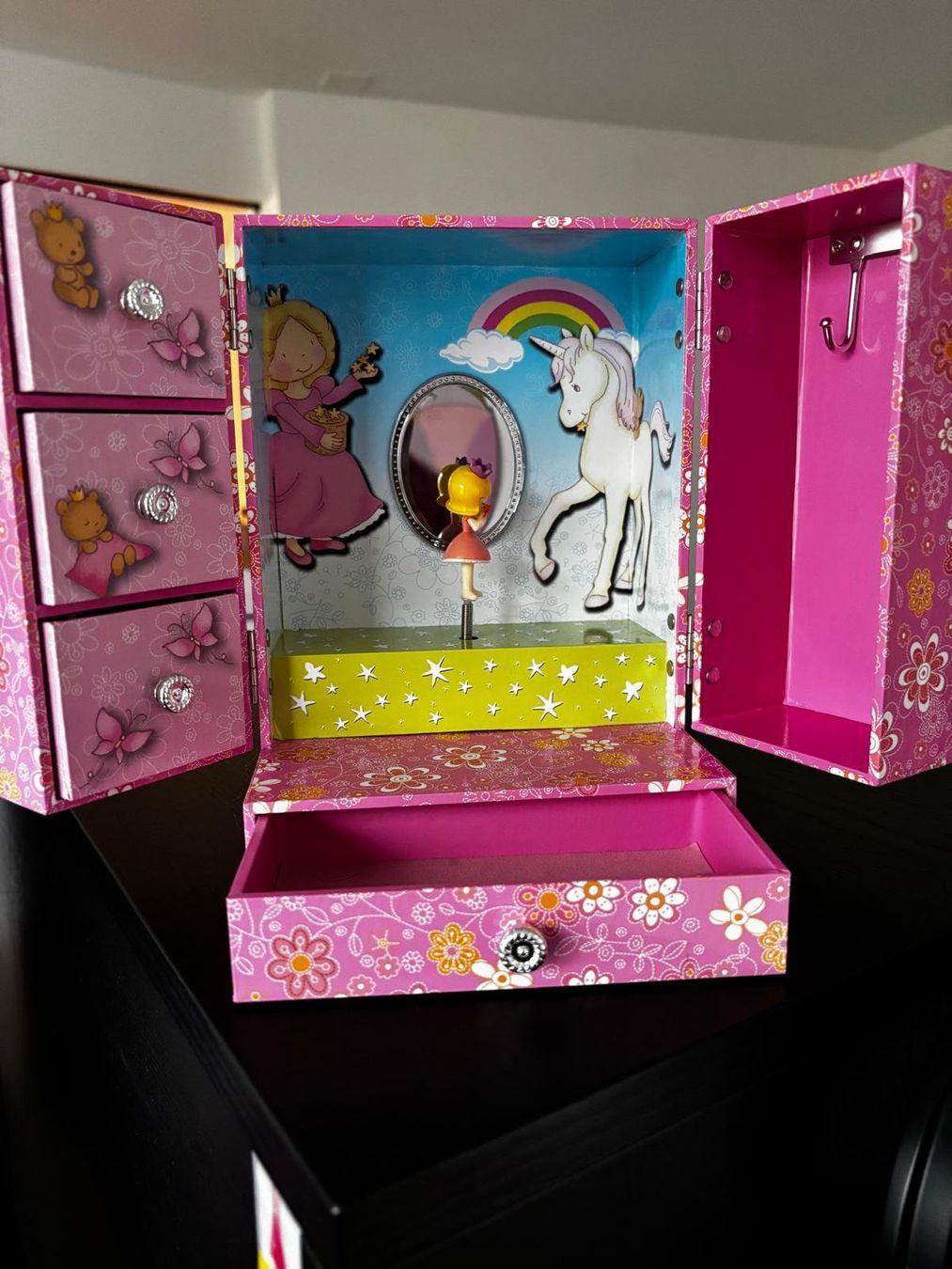 Autres décorations & accessoires: Musik Schmuckkästchen - Mädchen – D'occasion à Baden par Muschti 1