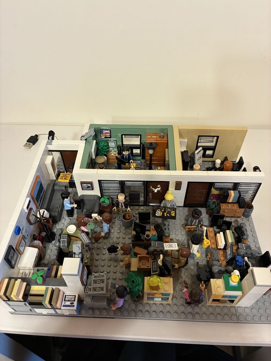 Lego Kit di costruzioni: Lego The Office mit Beleuchtung – Usato da Speicher venduto da spla03 1