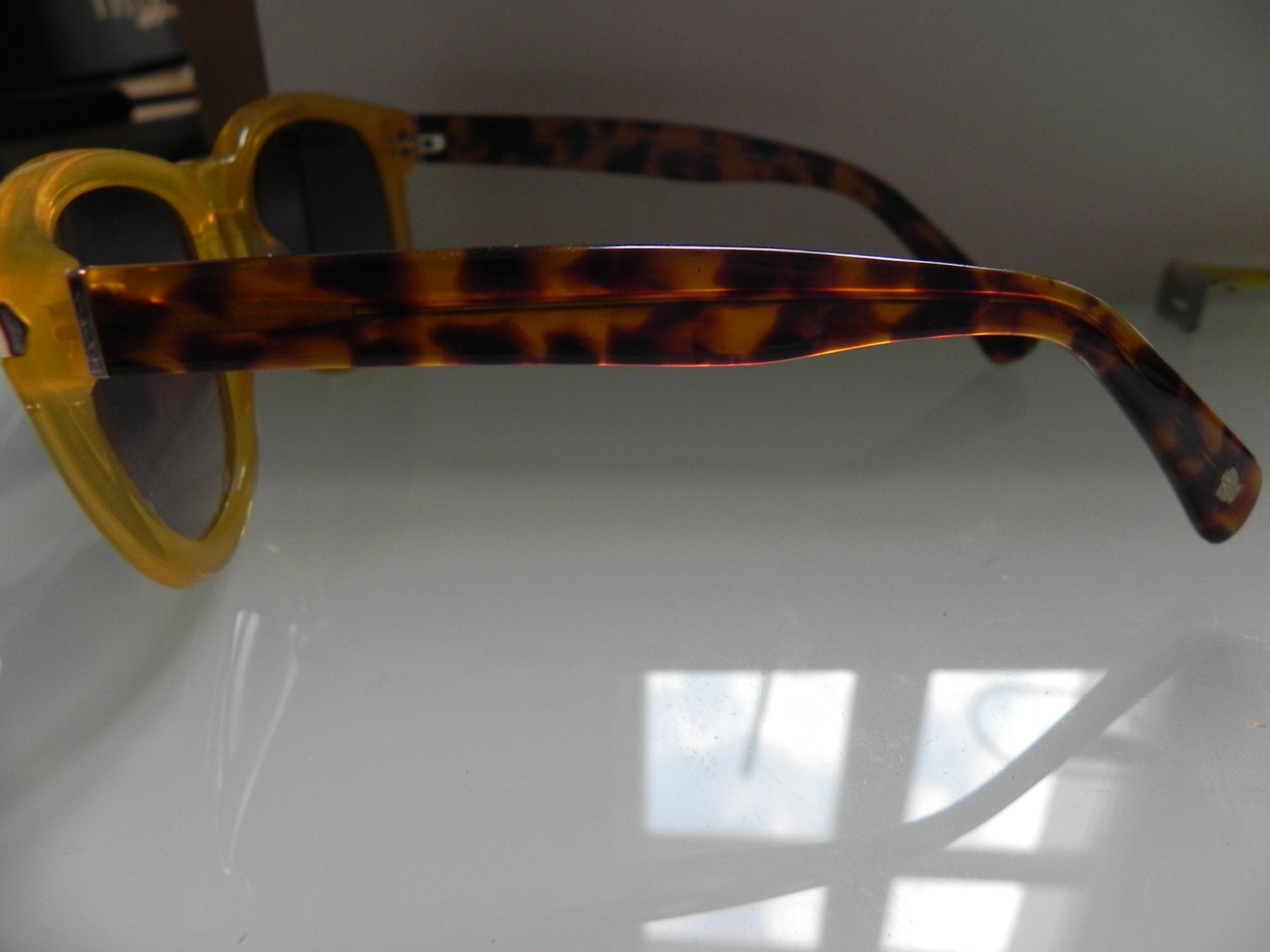 Lunettes & Verres: Sonnenbrille – D'occasion à Bern par paultschur11 1