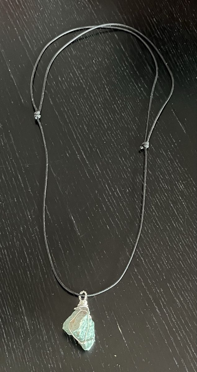 Minerali & Pietre curative: Fuchsit Anhänger / Wire work / Heilstein/ Mittelalter – Nuovo (secondo la descrizione) da Biel/Bienne venduto da LadyDita 2