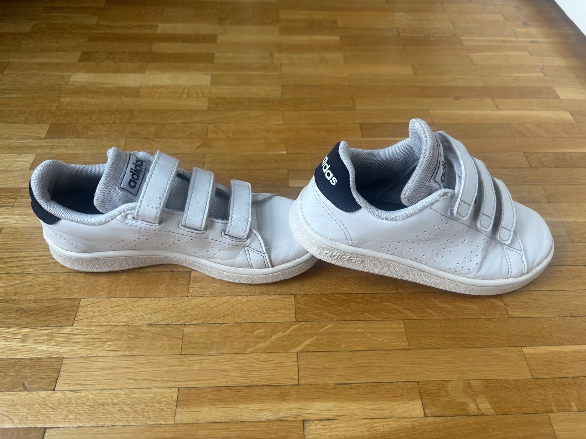 Adidas Scarpe per ragazzi: Adidas enfant 31 baskets  – Usato da Chêne-Bougeries venduto da CeliaMate 2
