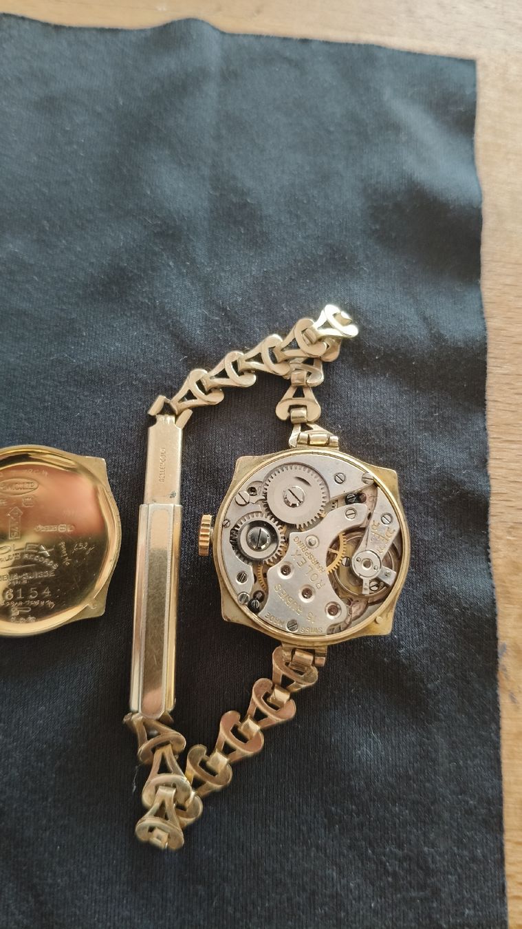 Rolex Orologi: Rolex vintage Or 9ct bon état – Usato da Yverdon les bains venduto da aaa_w998 1