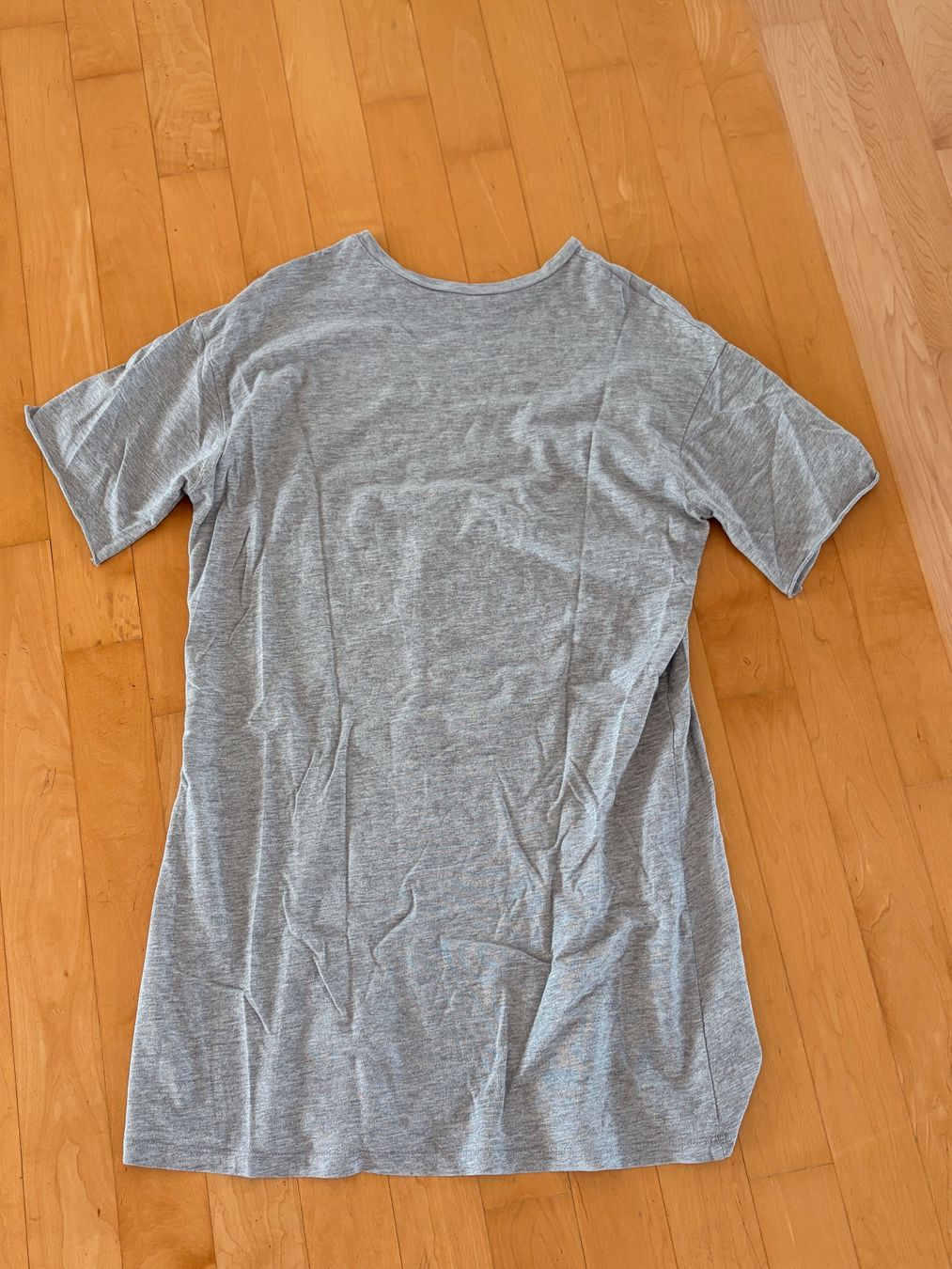 Asos Vestiti: T-Shirt Kleid – Usato da Urdorf venduto da roses202 1