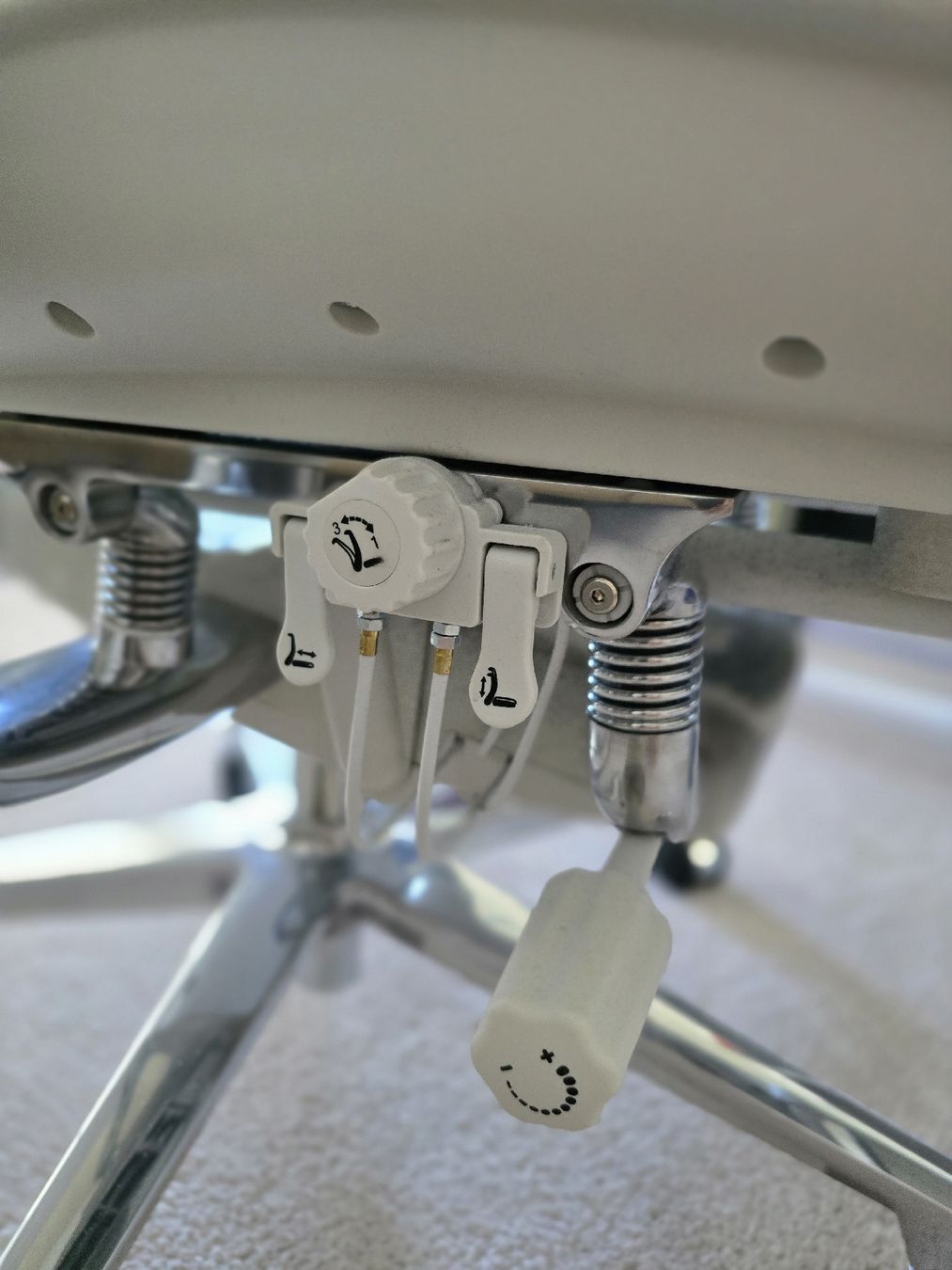 Sedie: Ergonomischer Bürostuhl – Usato da Stein am Rhein venduto da dom_k28v 3