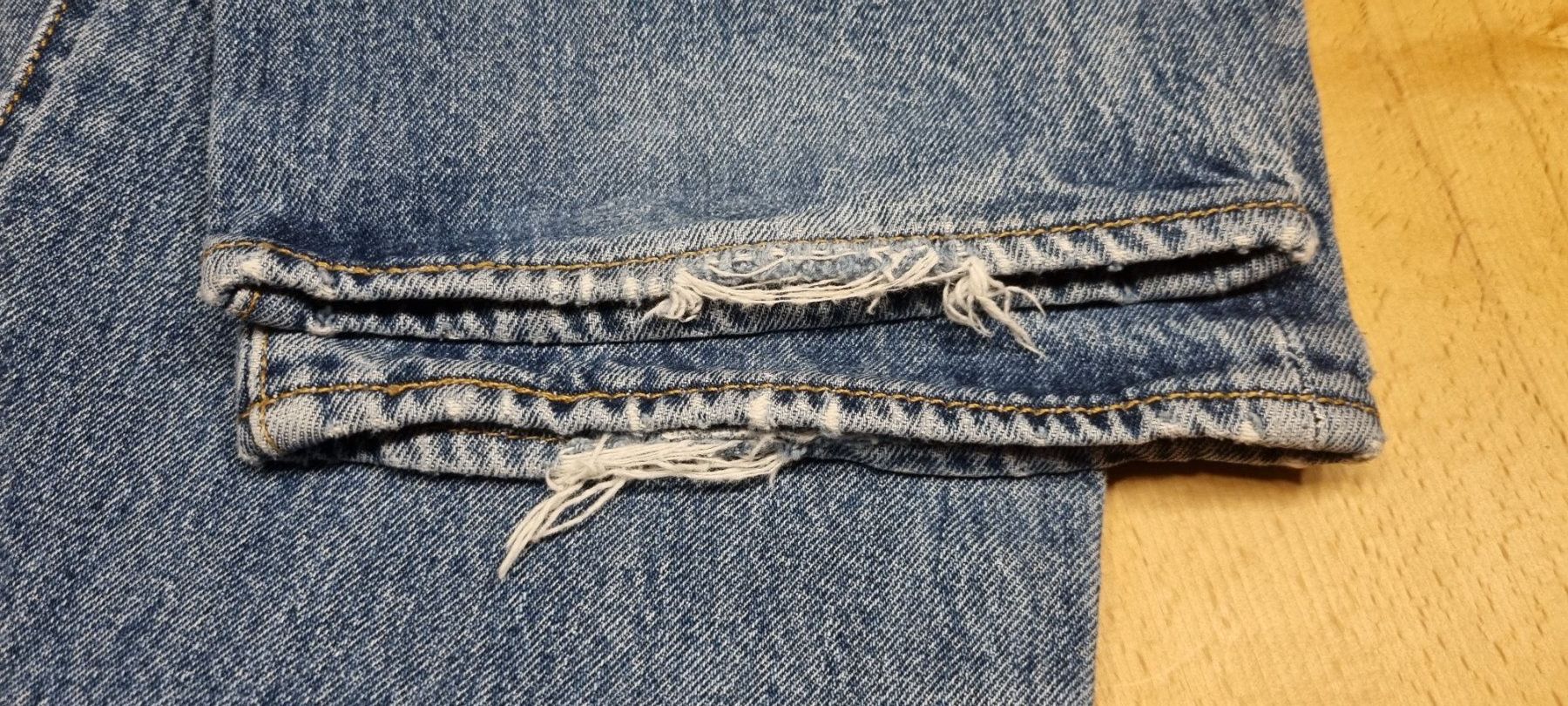 Levi's Jeans: Levis 501 w33 l32 – Usato da Cousset venduto da alpiq64 2