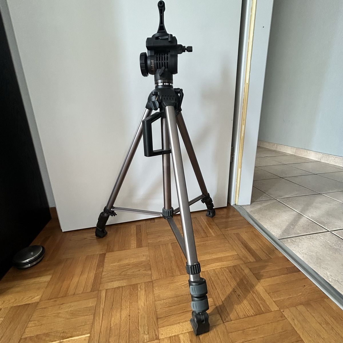 Vanguard Treppiedi & Teste: Trépied Vanguard – Usato da Renens VD venduto da Kro0601 6
