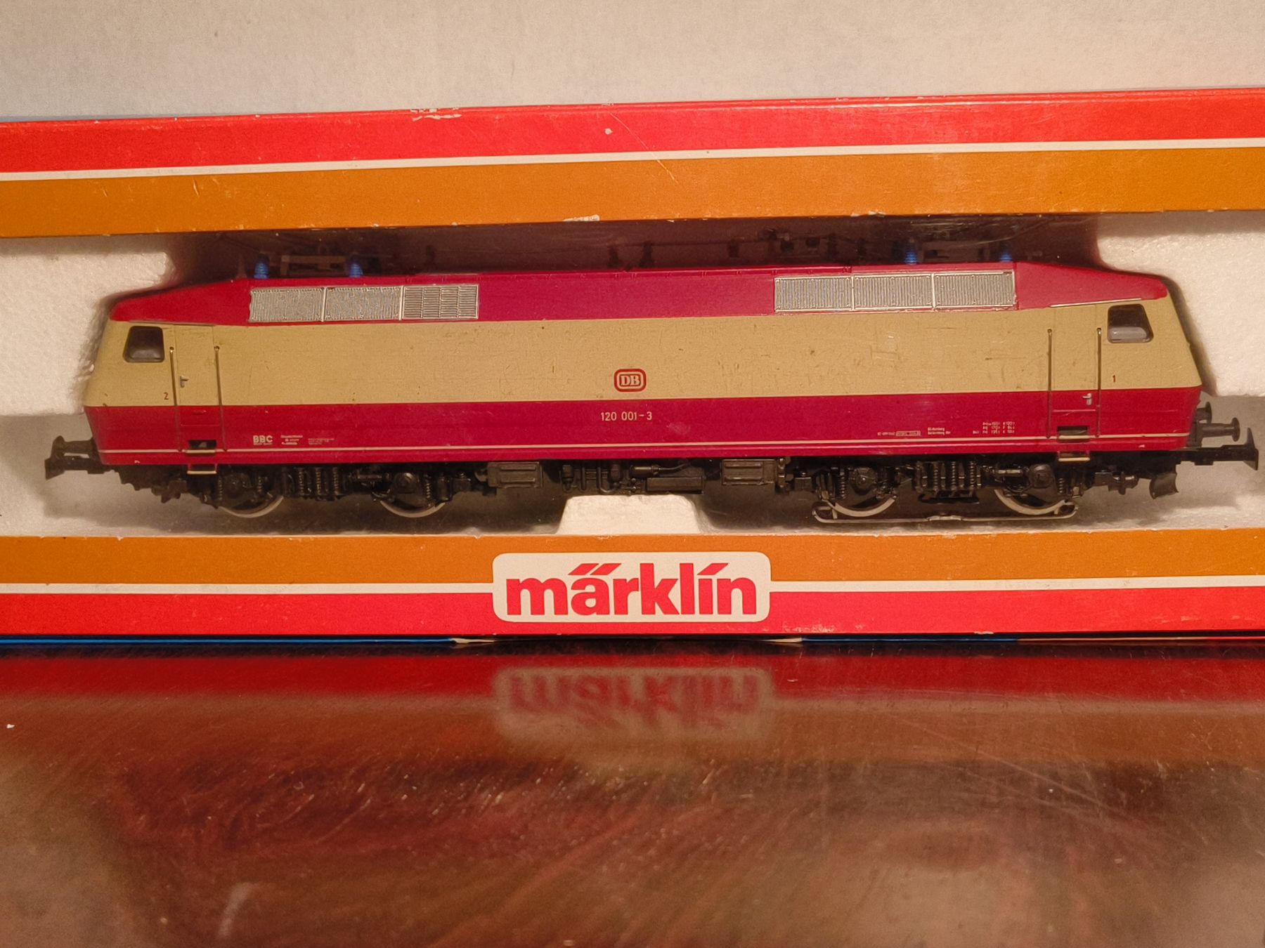 Märklin Modellini di ferrovie: Märklin DB Lok 3153 H0 Wechselstrom – Usato da stettlen venduto da VintageBern_ch
