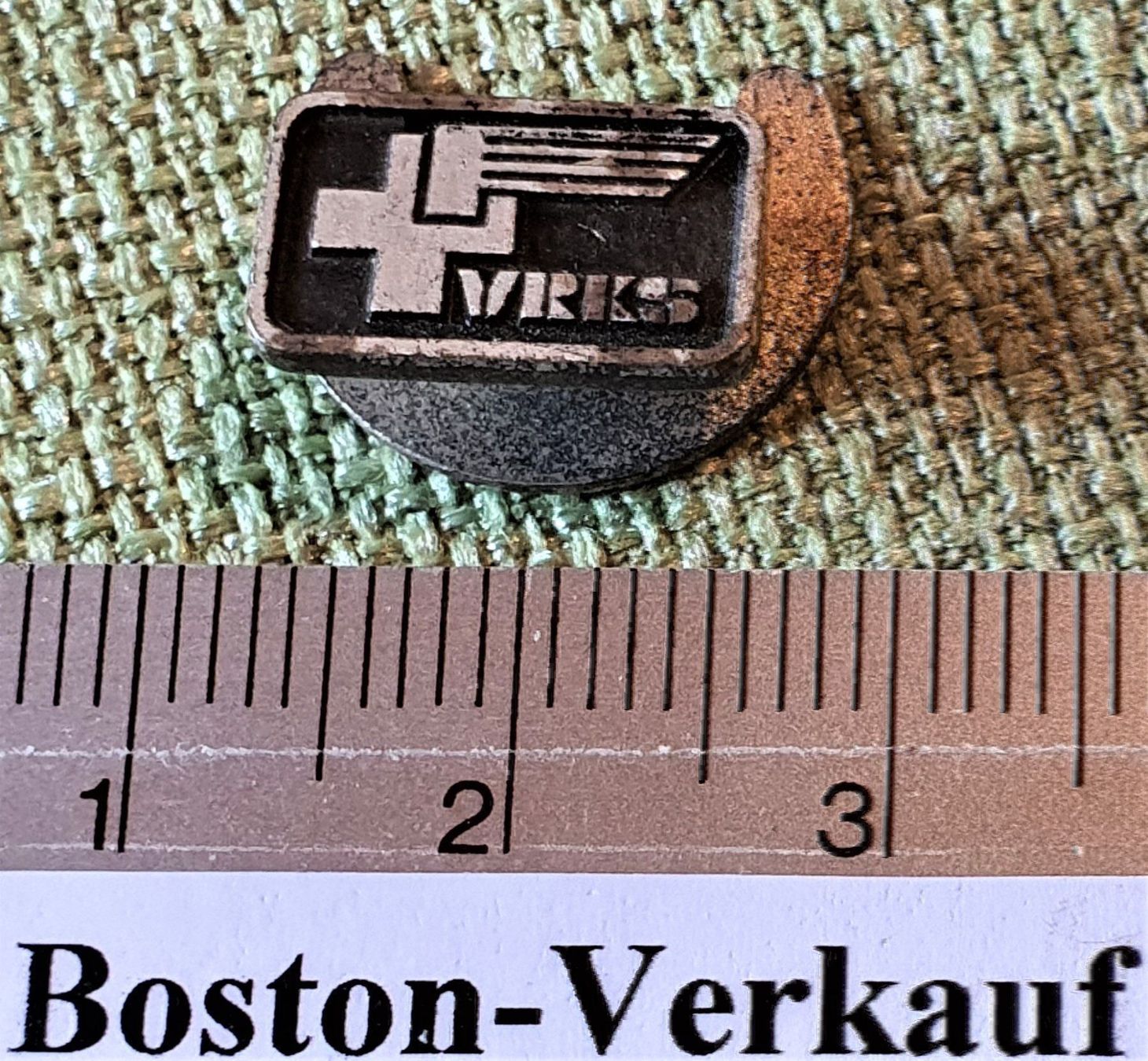 Bottoni: C838  Revers Knopf VRKS Schweiz Svizzera – Usato da Reinach BL venduto da Boston-Verkauf 3