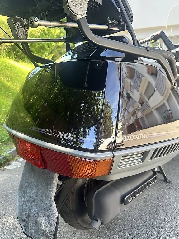 Strasse: HONDA CN 250 année 1994 - Vétéran – Gebraucht aus Onex von GiGi1979 3