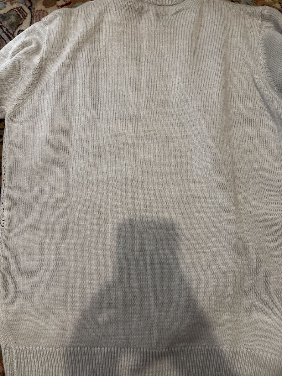 Pulls & Sweat-shirts: Pull  – Neuf avec emballage d'origine à Epalinges par Has_yhj9 1