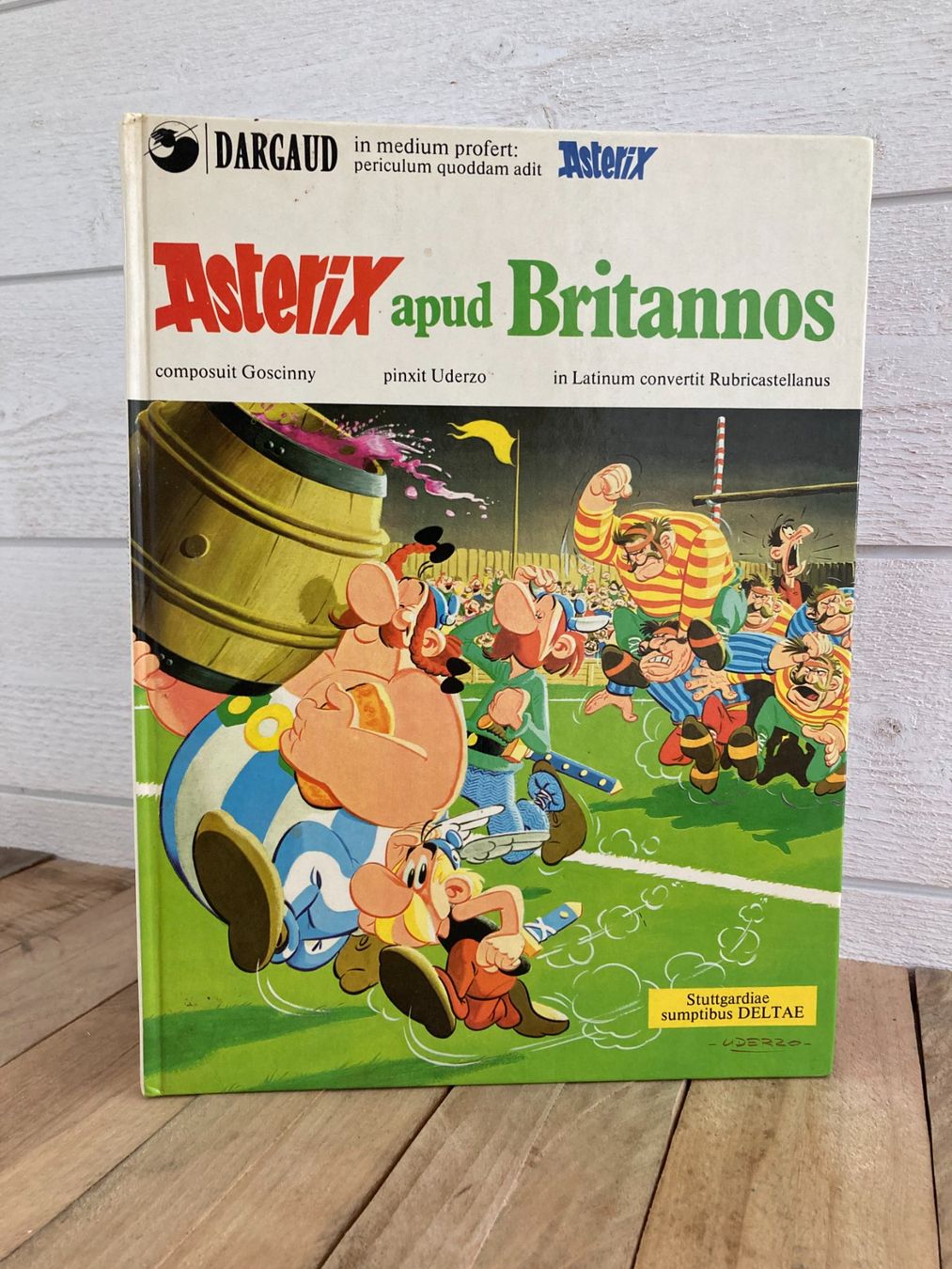 Fumetti: Asterix en latin-Apud Britannos – Usato da vaumarcus venduto da Nicolasorel