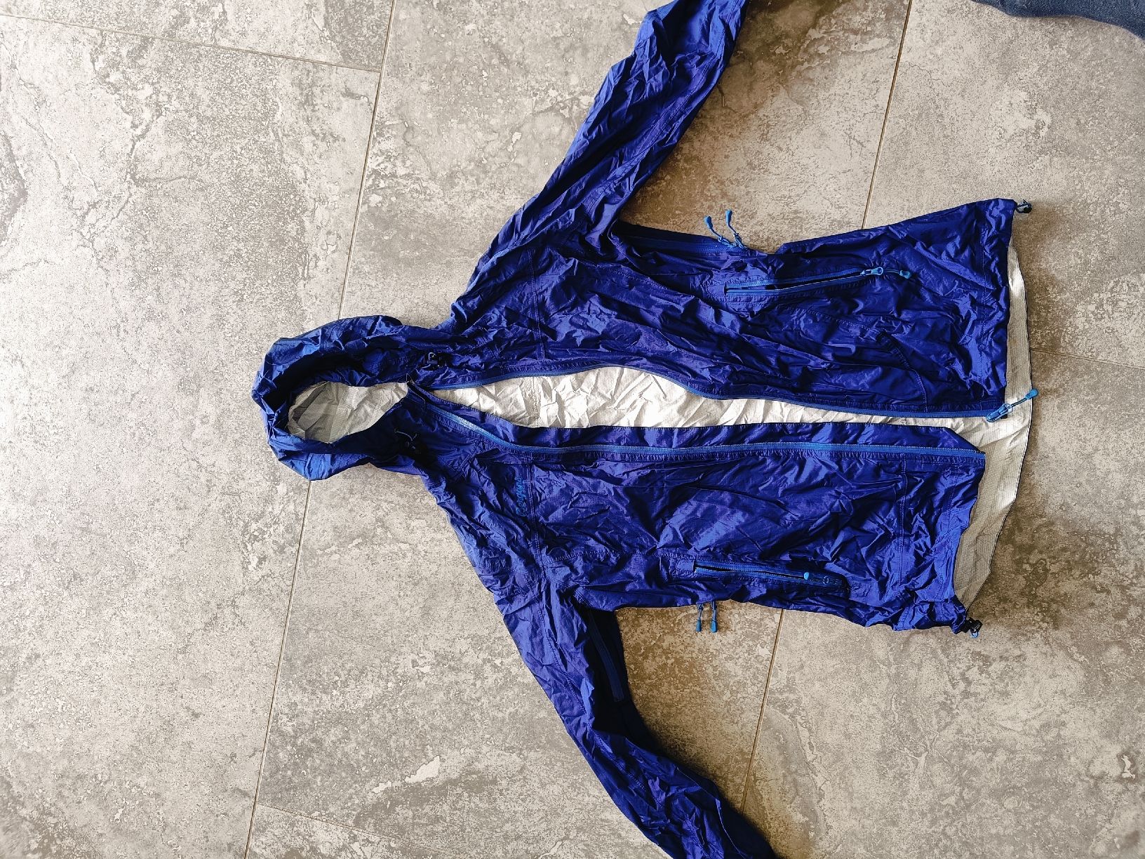 Bergans Giacche: Bergans Regenjacke blau – Usato da Zürich venduto da nin_6b6w