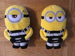 2 Minions Plüschfiguren Gefängnis Kleidung, neu