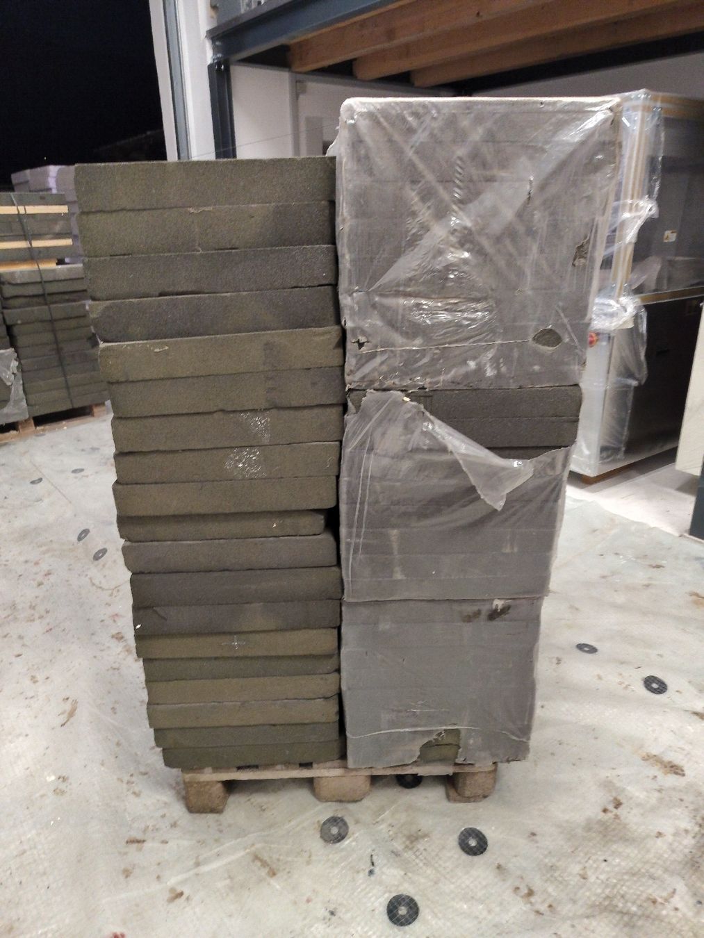 Autres matériaux de construction: Isolation Foamglas T4+ – Neuf avec emballage d'origine à Loveresse par AtelierBurkhalter 3