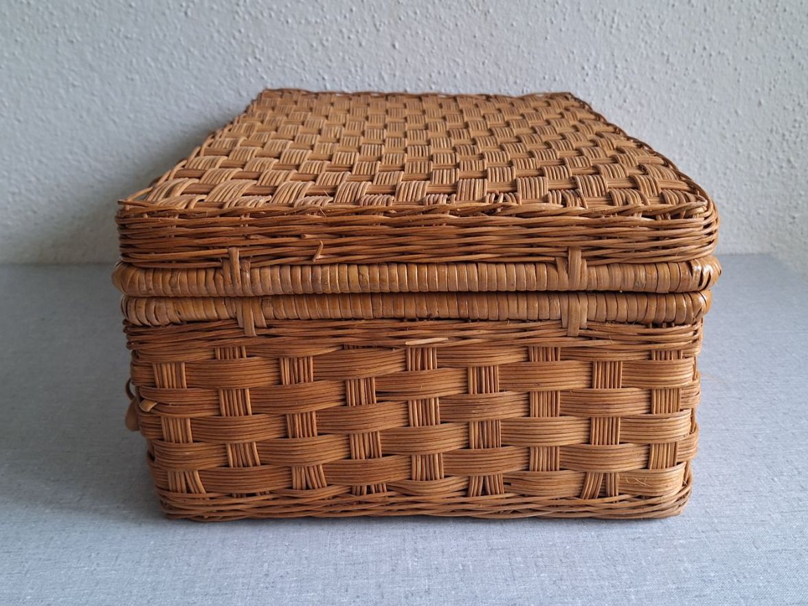Sonstiges für Haushalt & Wohnen: Vintage Picknick-Koffer aus Korbgeflechtt – Gebraucht aus Weinfelden von Yenas10 3