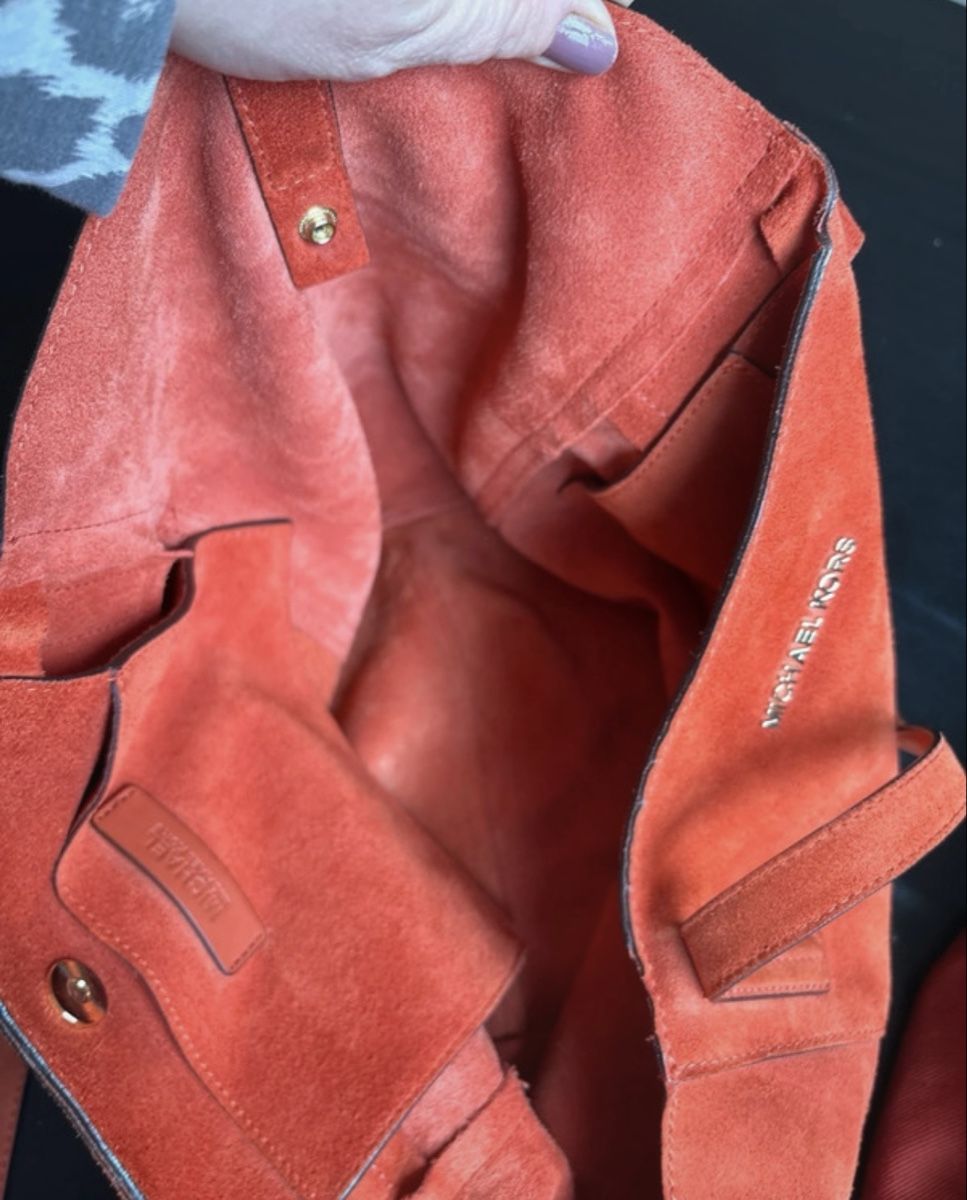 Michael Kors Borse da donna: Sac Mickael kors en daim – Usato da Genève venduto da ram_97rx 6