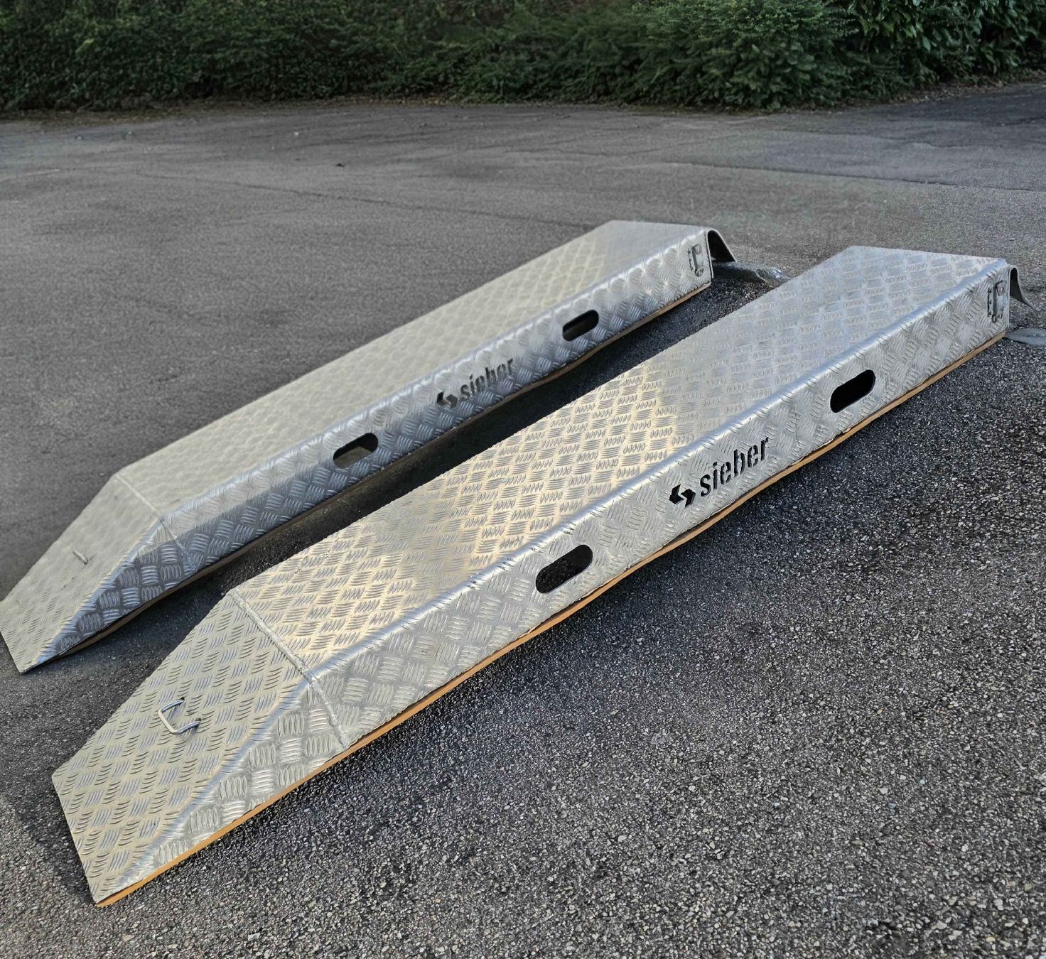 Rampe di accesso: 2 Stk. Sieber Auffahrrampen Alu – Usato da Zürich venduto da Troval84