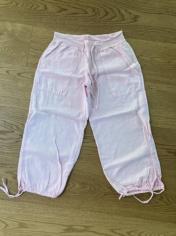 Pantaloni: Leinen-Hose 3/4-Länge, Gr. 36/38 – Usato da Winterthur venduto da Rawille