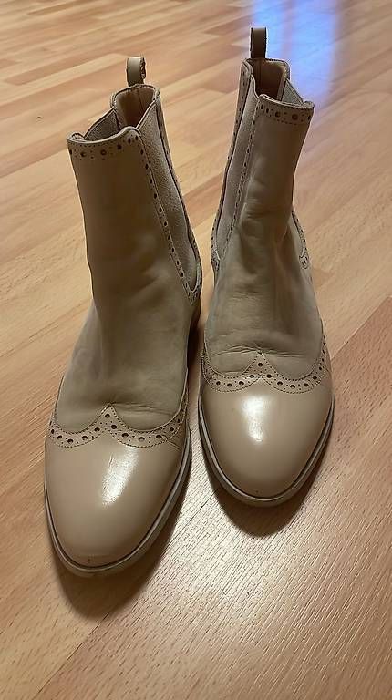 Scarpe da donna: Stieffeletten Petini Gr. 38 – Usato da Wynau venduto da BilbonSacquet