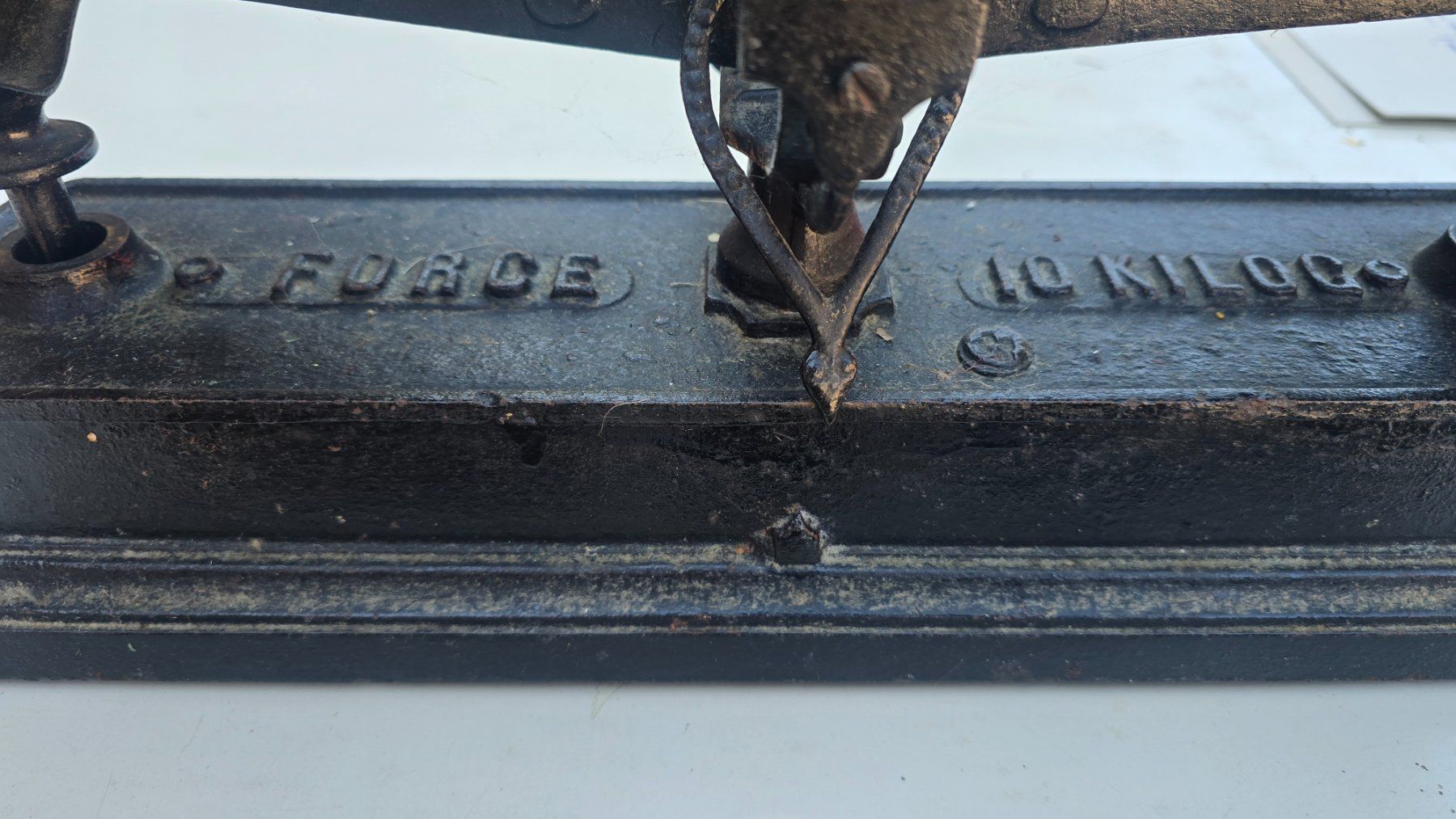Bilance e pesi: Balance ancienne à poids – Usato da Lignières venduto da Greset41 1