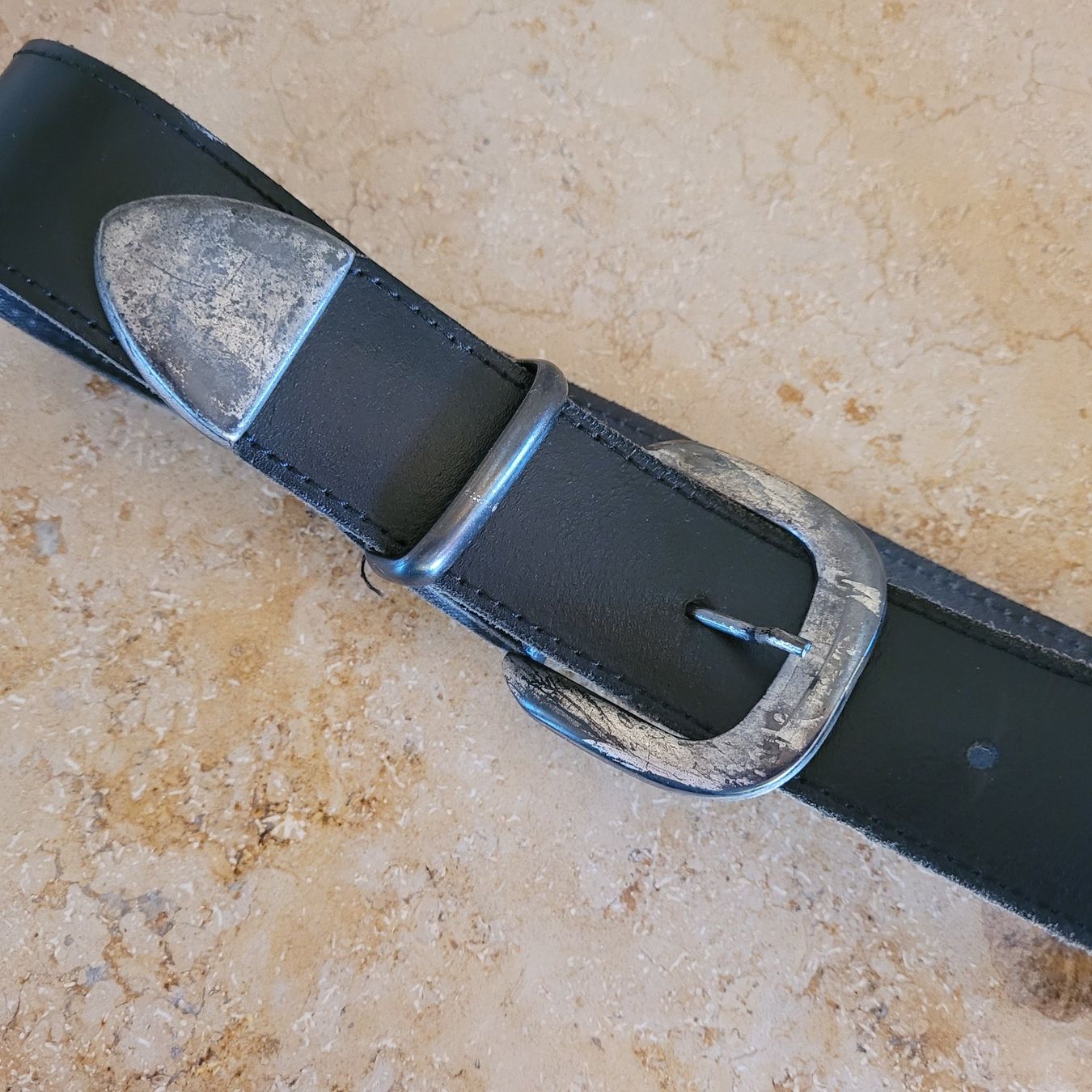 Cinture: schwarzer Gurt 70 cm lang, 3.9 cm breit – Usato da Hondrich venduto da Ebro01