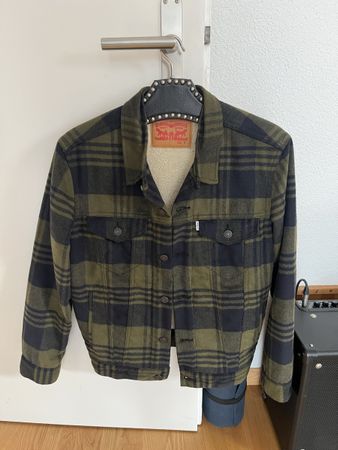 Levi's Jacke Gr. S, warm gefüttert