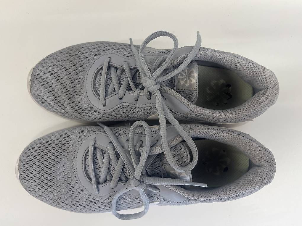 Scarpe da uomo: Nike Sportschuhe Turnschuhe – Usato da Muri b. Bern venduto da Merliner01 1