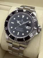 Rolex Submariner Date 16610LN No Holes Case 06/07