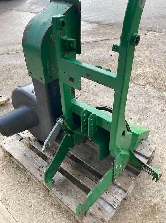John Deere Trattori: Tracteur tondeuse John Deere bac – Usato da Couvet venduto da nicolas30