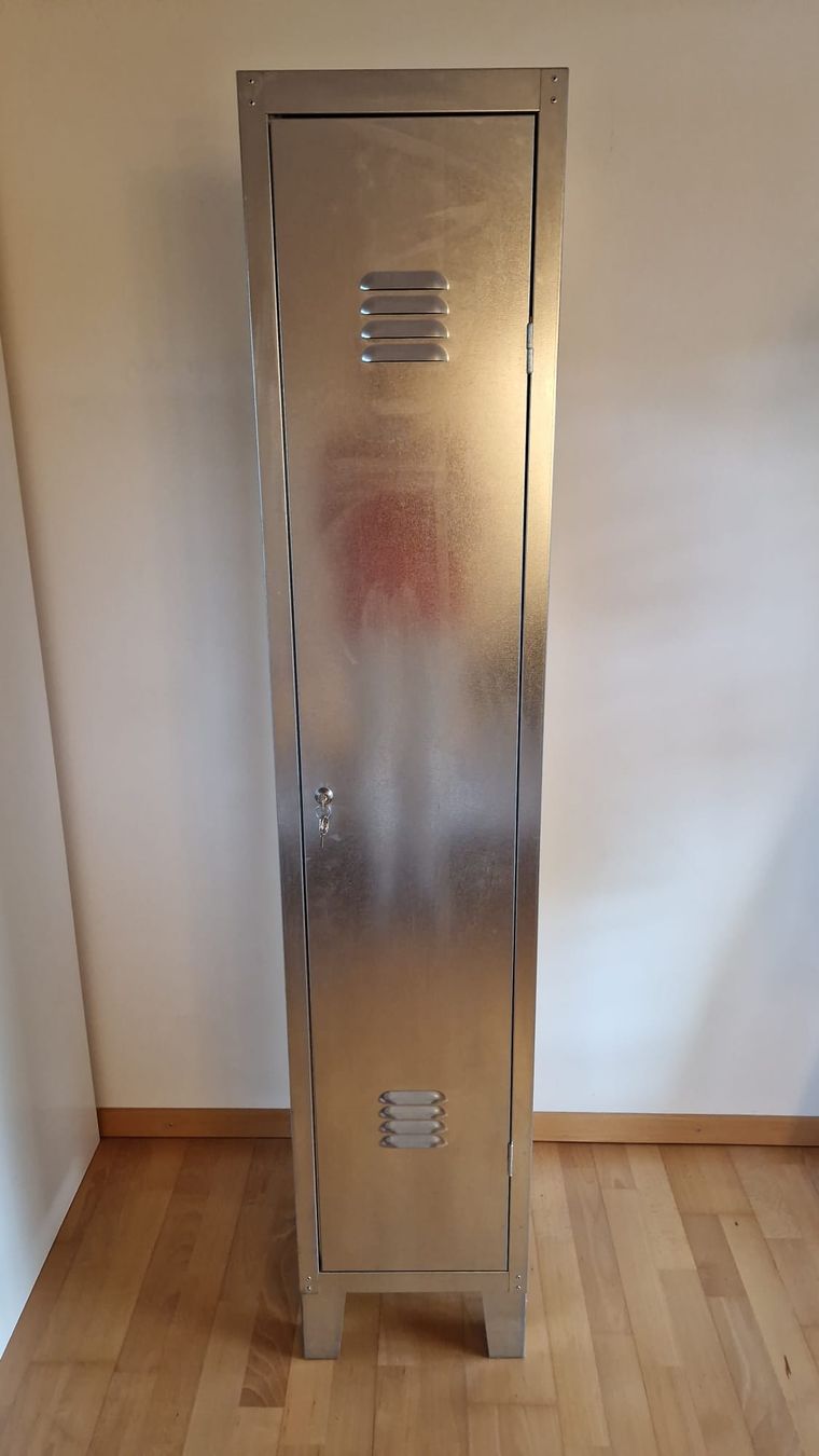 Armadi: Spint Silber – Usato da Grüningen venduto da 2impress 3