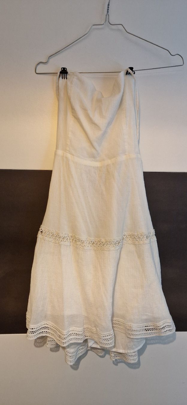 Guess Vestiti: Guess Mit Schnürung  – Nuovo (secondo la descrizione) da Schönenwerd venduto da CELINA2400 4