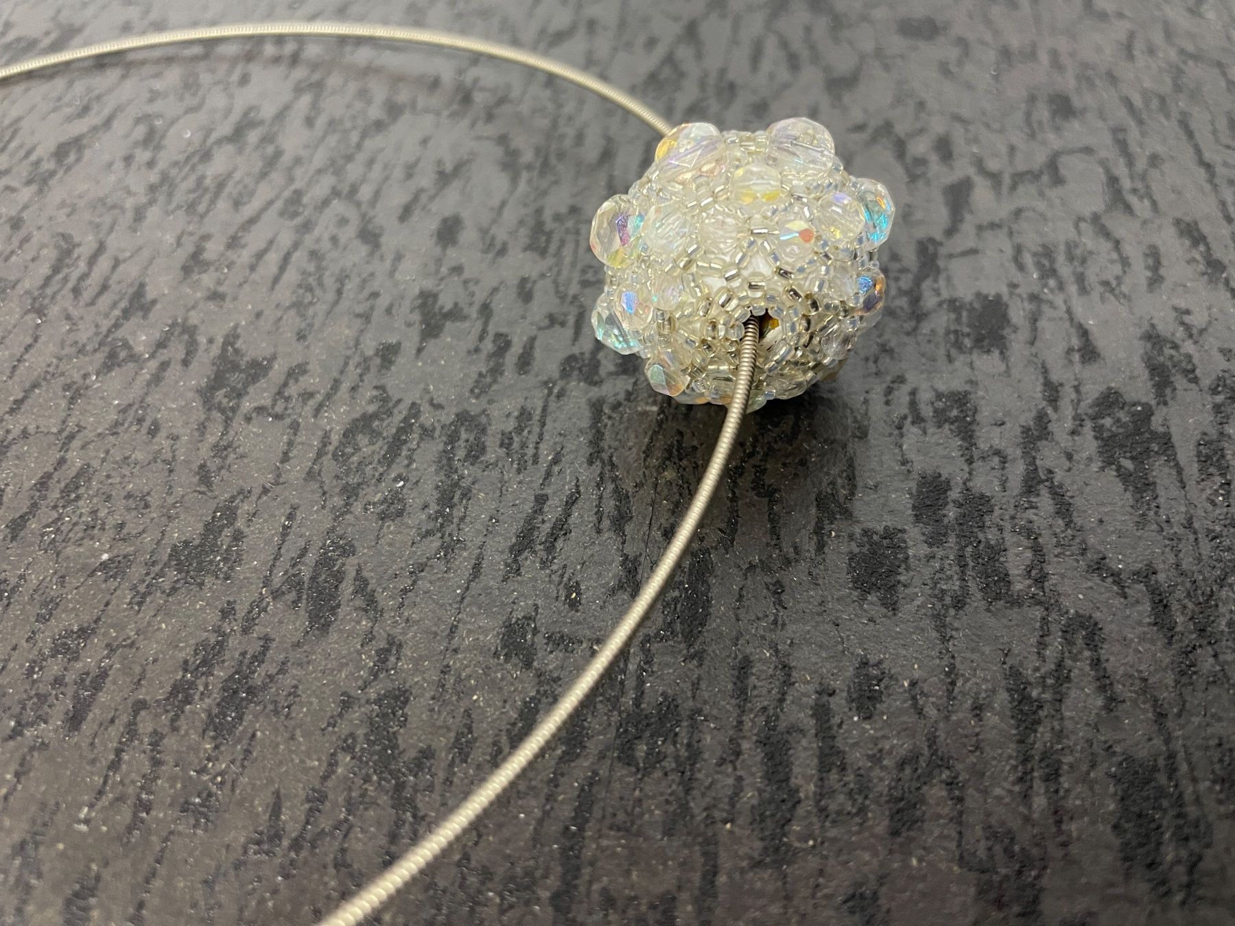 Catenine: Modeschmuck Halskette mit runden Anhänger – Usato da Füllinsdorf venduto da bienli 3