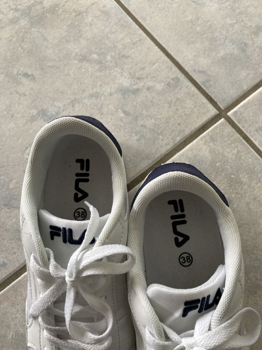 Fila Scarpe da donna: Fila Schuhe  – Usato da Frick venduto da schlumpfine_1 2