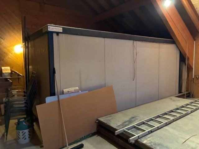 Baucontainer: Bürocontainer  inkl  Bürotischen – Gebraucht aus Appenzell Meister. von Seppli58 1