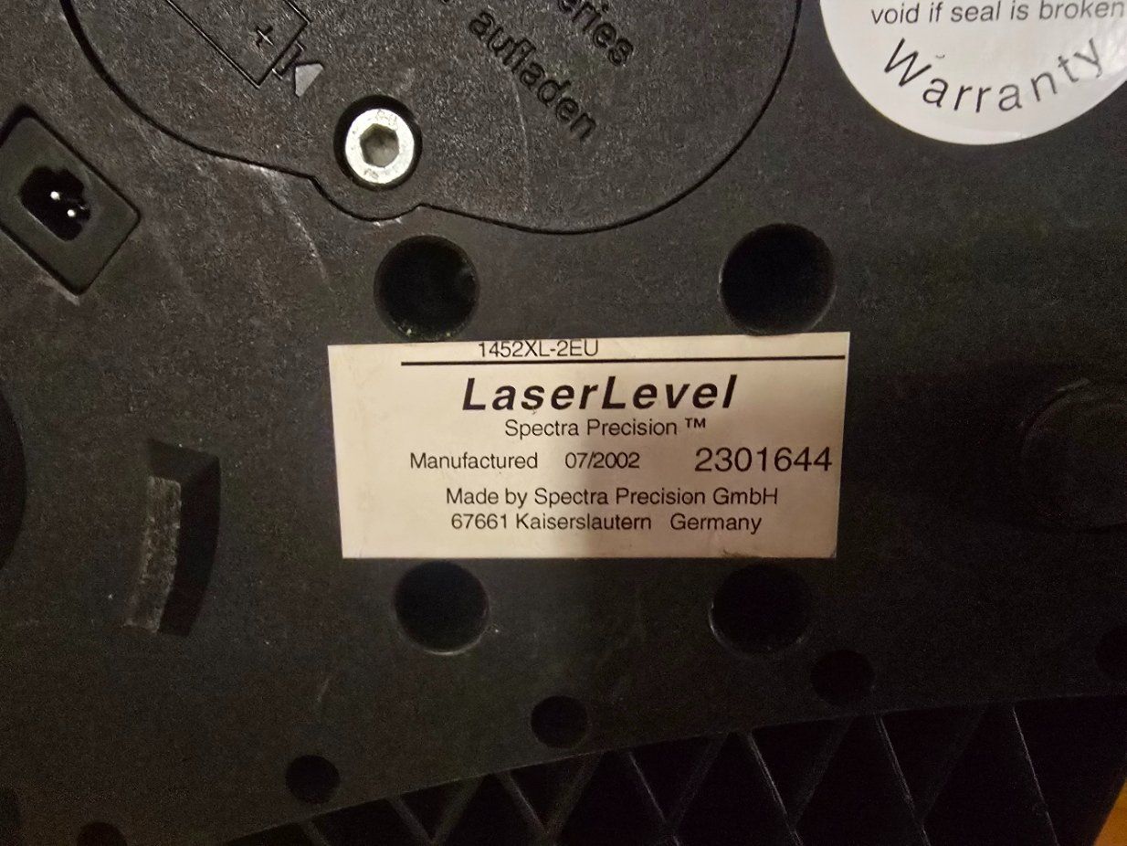 Laserliner Misurare: Spectra Precision Laser Level im Koffer – Usato da Niederdorf venduto da LeptonAG 6