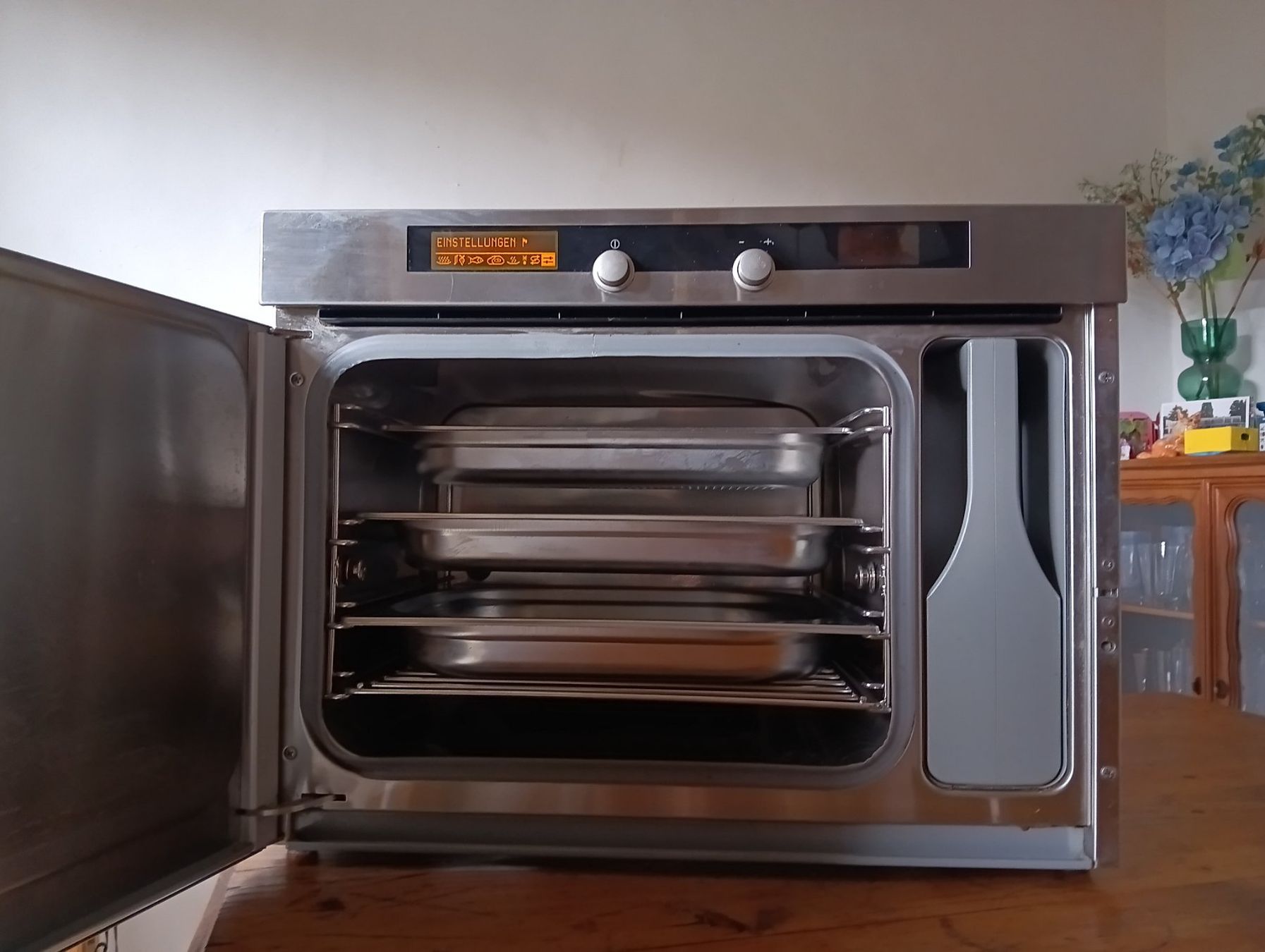 Miele Elettrodomestici da cucina: Steamer Miele – Usato da Nänikon venduto da aweiss01 1