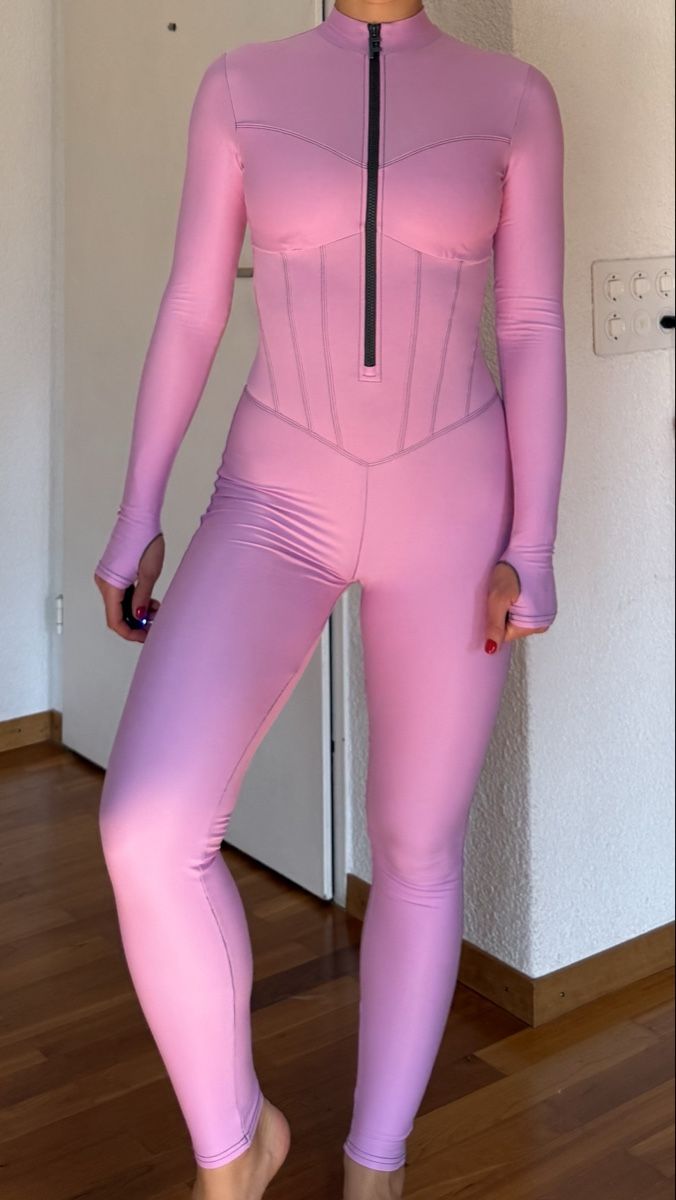 Tute: Pink Sport Jumpsuit - Size S – Nuovo (secondo la descrizione) da Zürich venduto da eli_t8nw 3